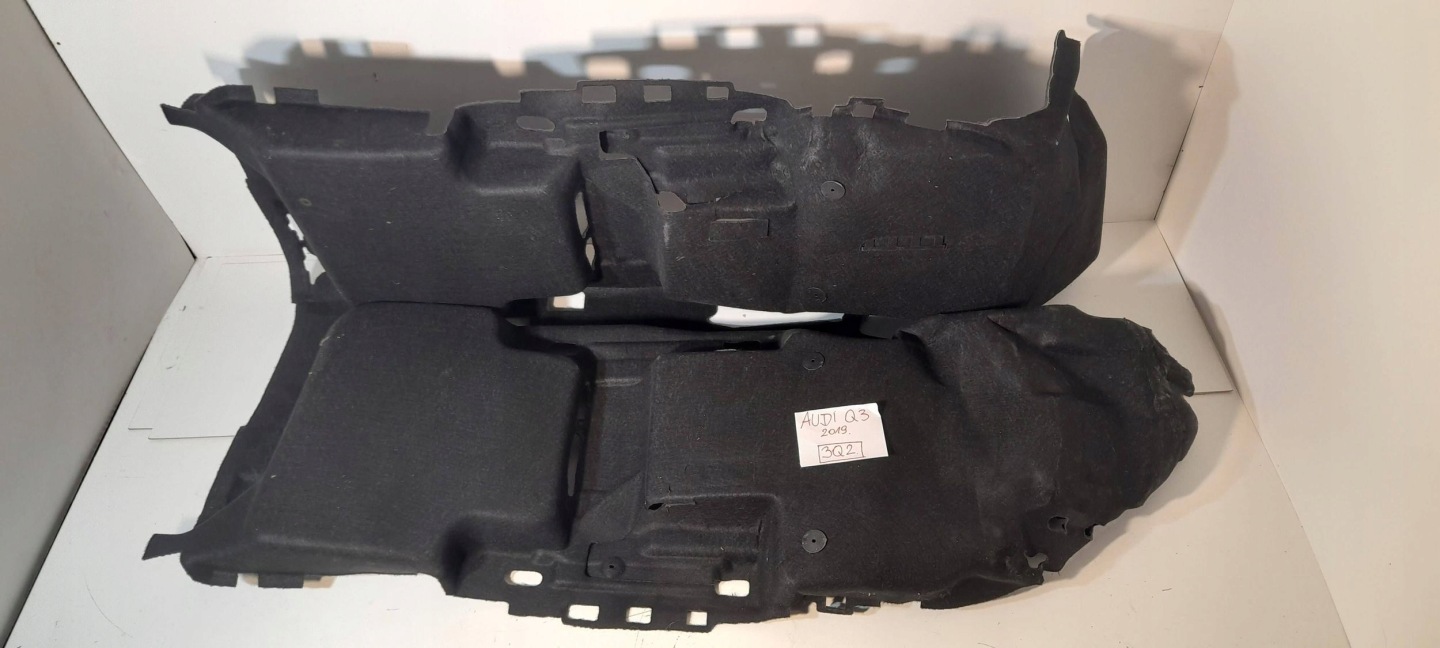 Audi Q3 83A F3 AUTOTEPPICHE BODEN- 83B863367 (3Q2)