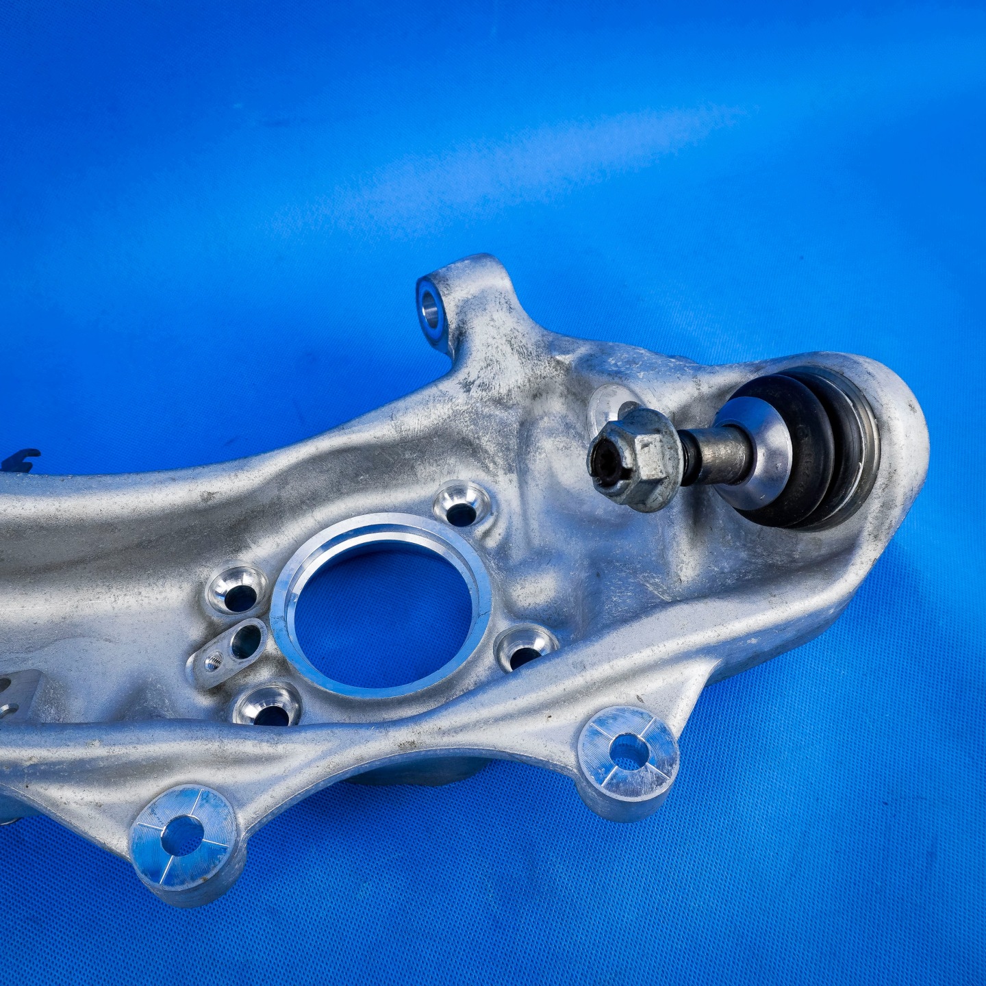 swing wheels front front left joint BMW 5 G30 6884385 6852536 59km