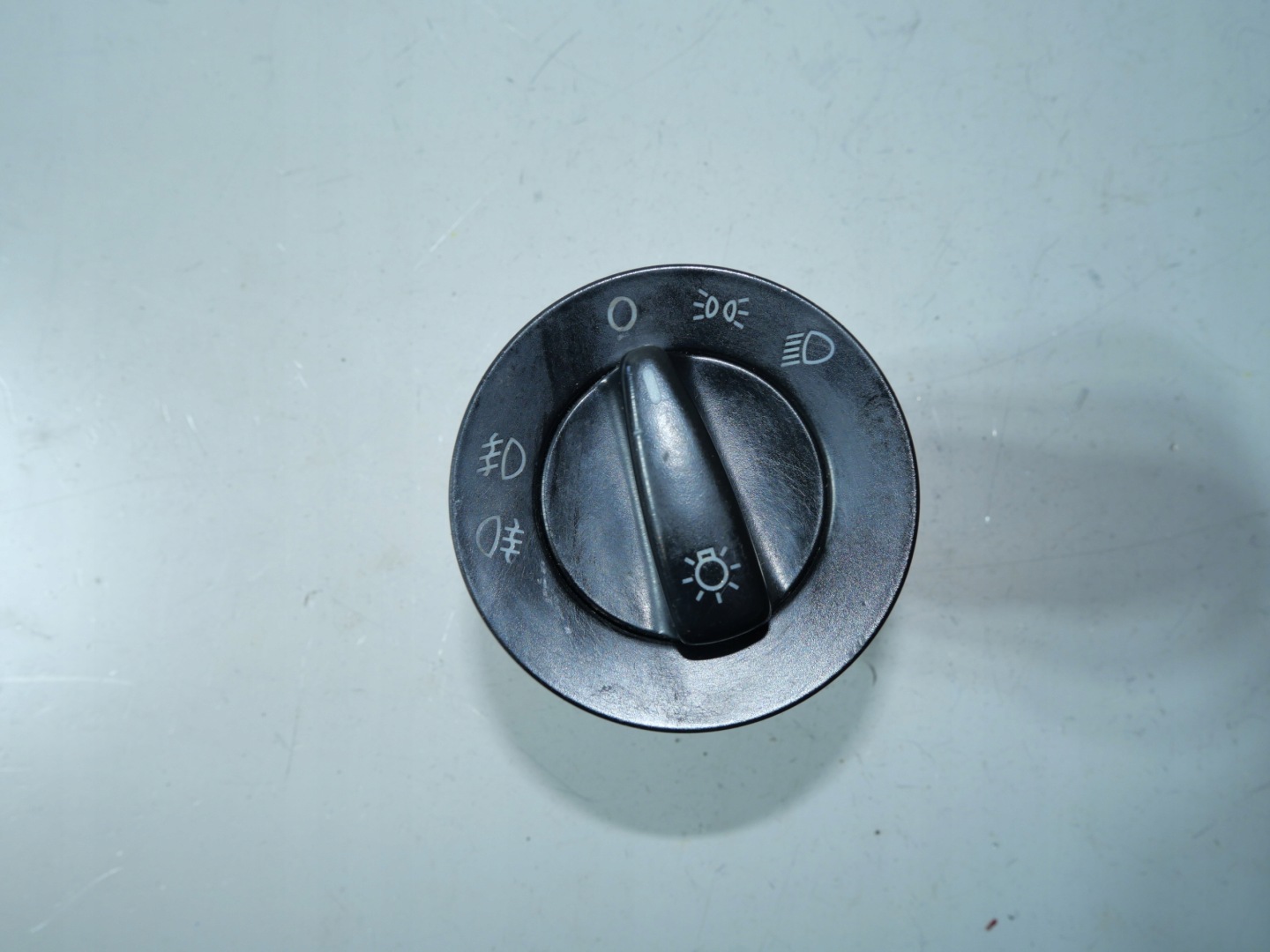 Schalter Leuchten GOLF IV 1C0941531A