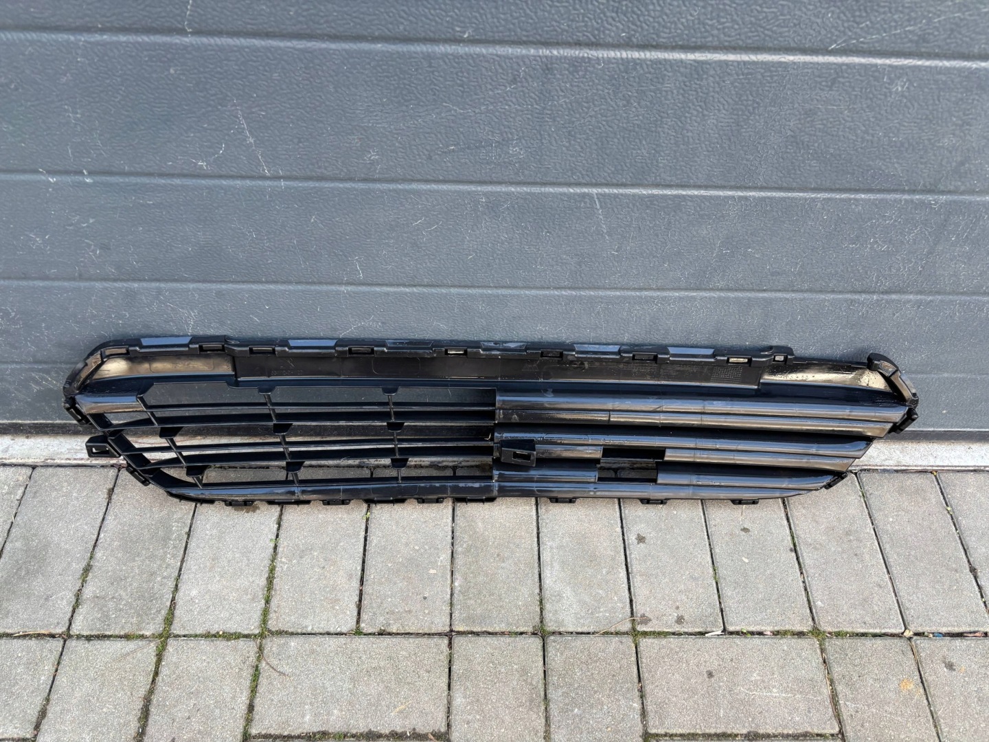 Peugeot 108 2018 grid of a bumper front front