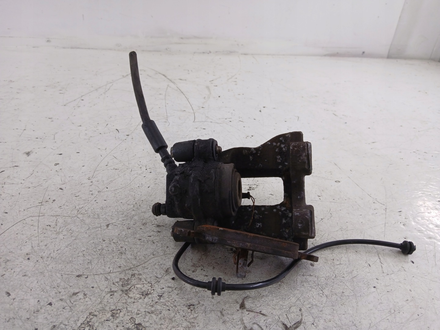 MERCEDES W212 caliper brake right rear part