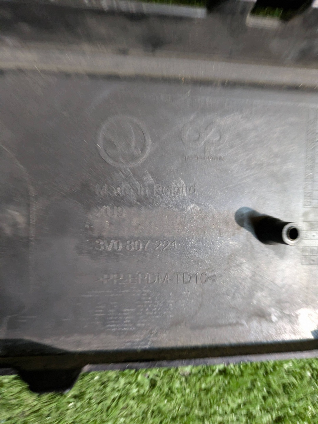 front bumper front SKODA SUPERB III 15- NR.Z9599