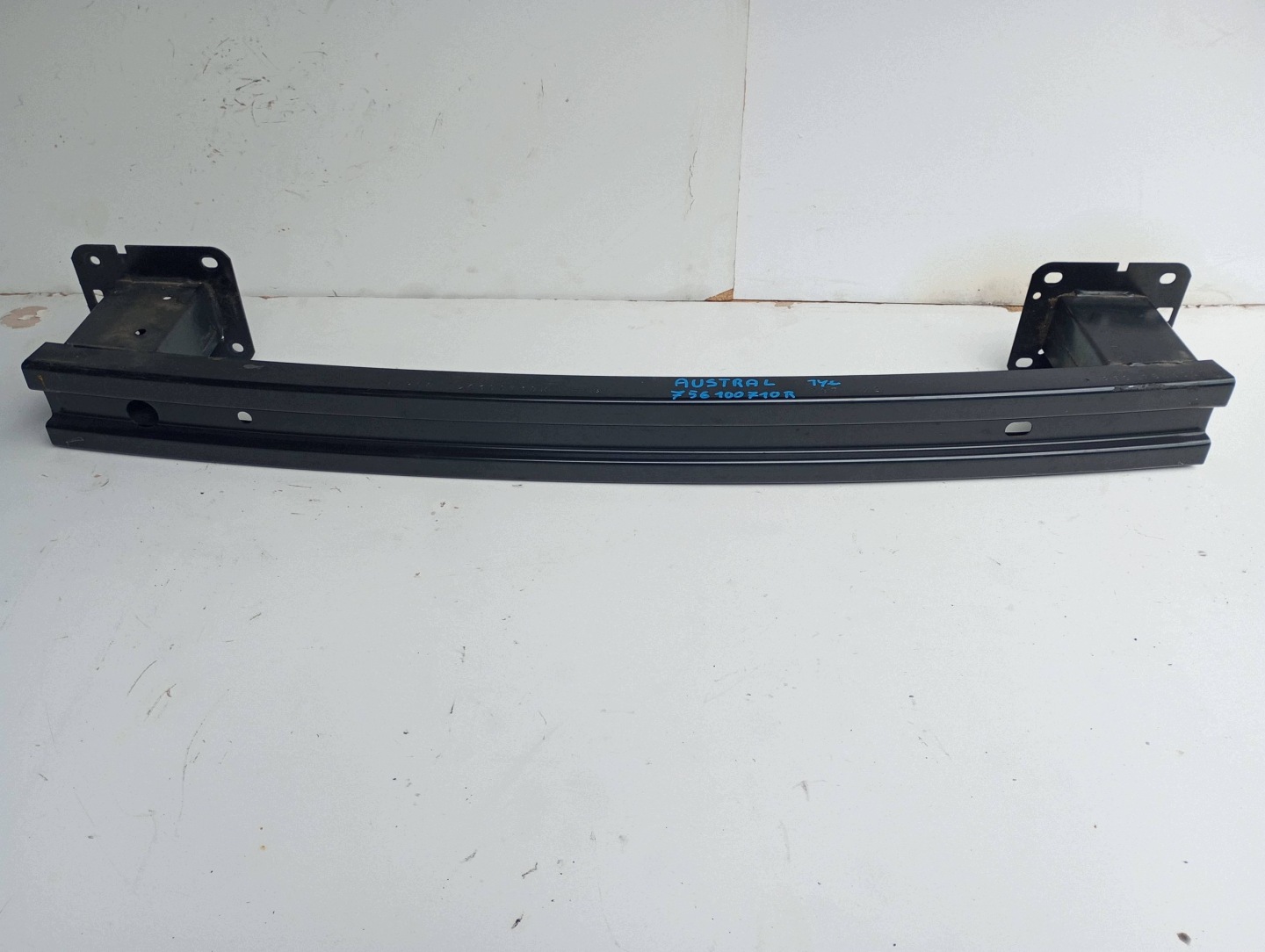 lökhárító megerősítés hátsó hátsó hátso RENAULT AUSTRAL 756100710R