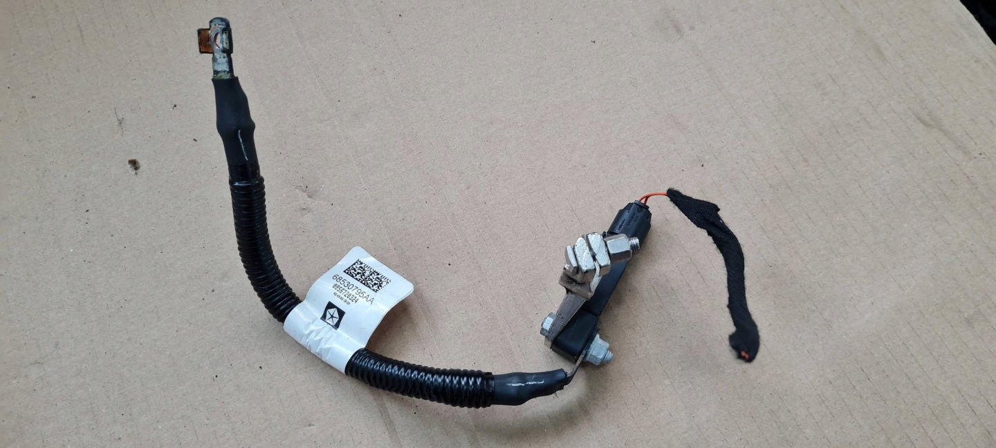 Chrysler Pacifica 2022 cable battery sensor terminal 68318616AC