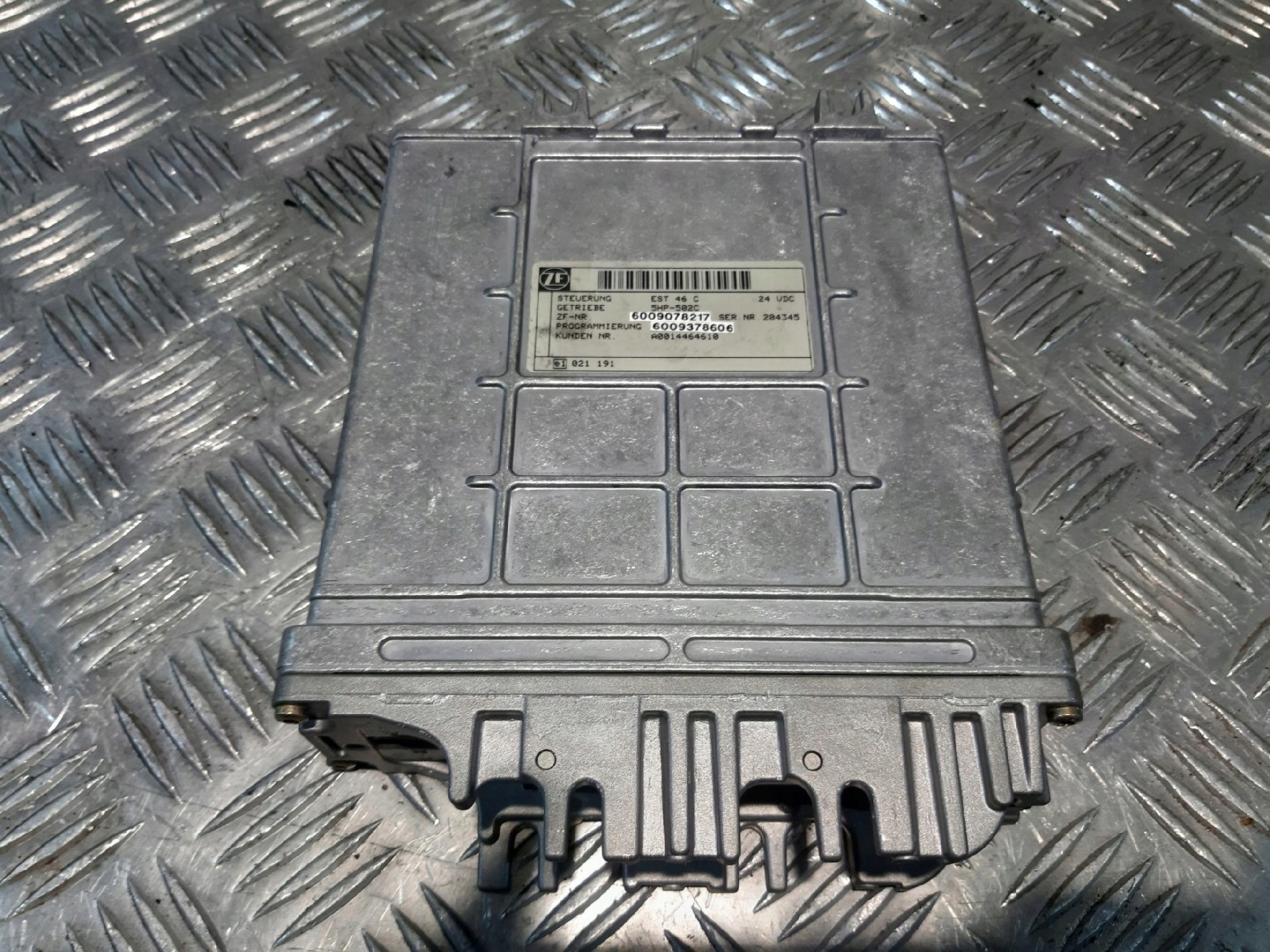 control unit gearboxes Bosch 0260001031 EST 46 C 6009378001 ZF 5HP-502C
