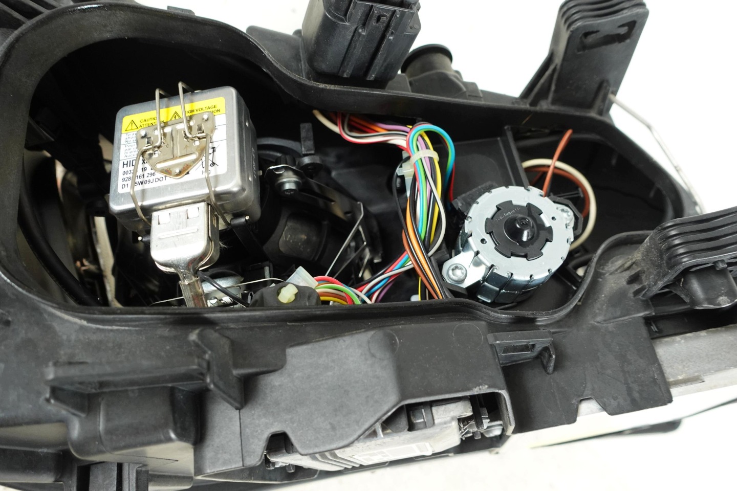 light left front left front VOLVO S80 2 II V70 3 III 06-11 XENON RHD