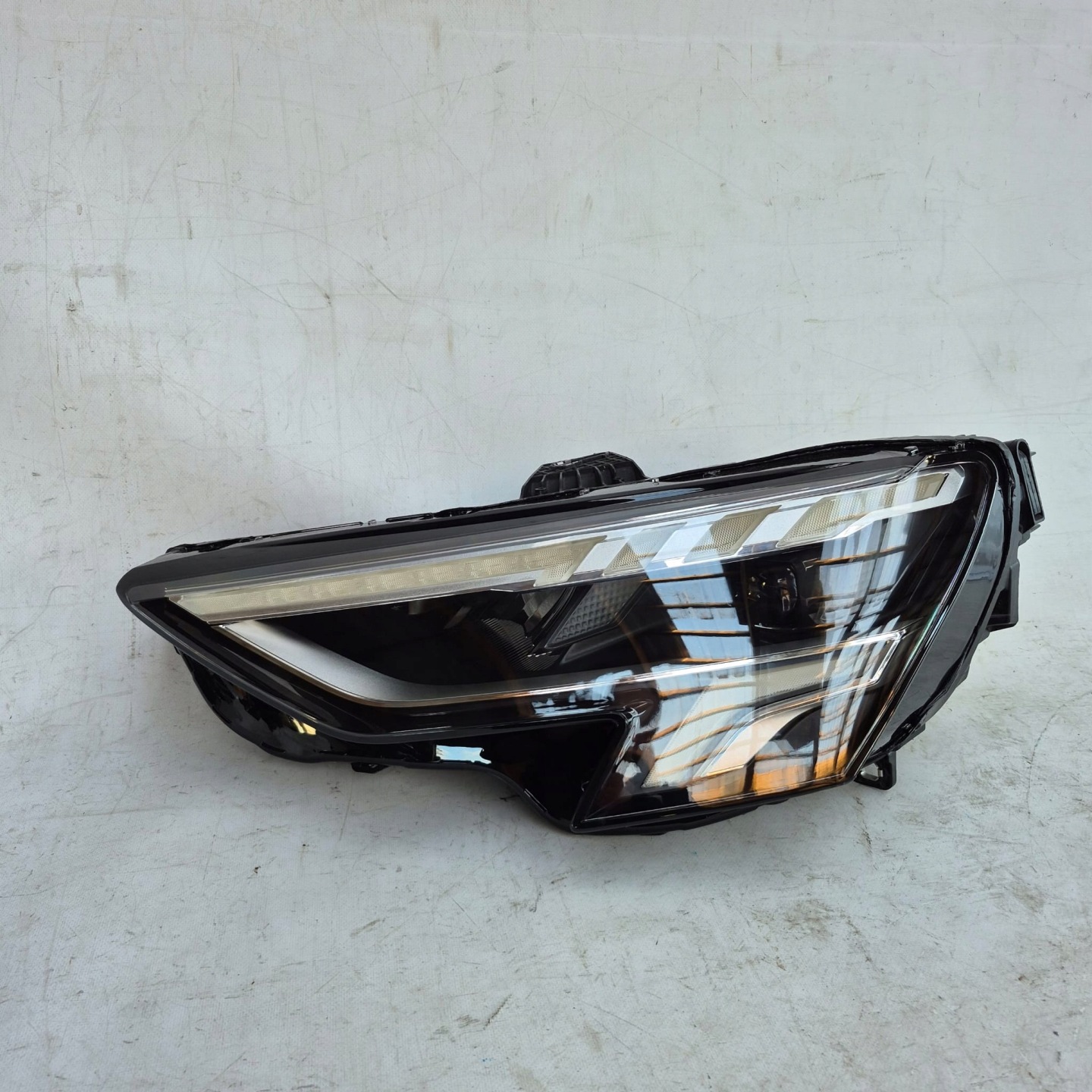 AUDI A3 8Y 8Y0 20- light left front front FULL LED MATRIX 8Y0941033
