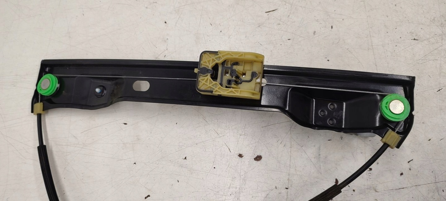 window regulator left front mechanism Ford Focus MK3 kombi 1,0 Ecoboost