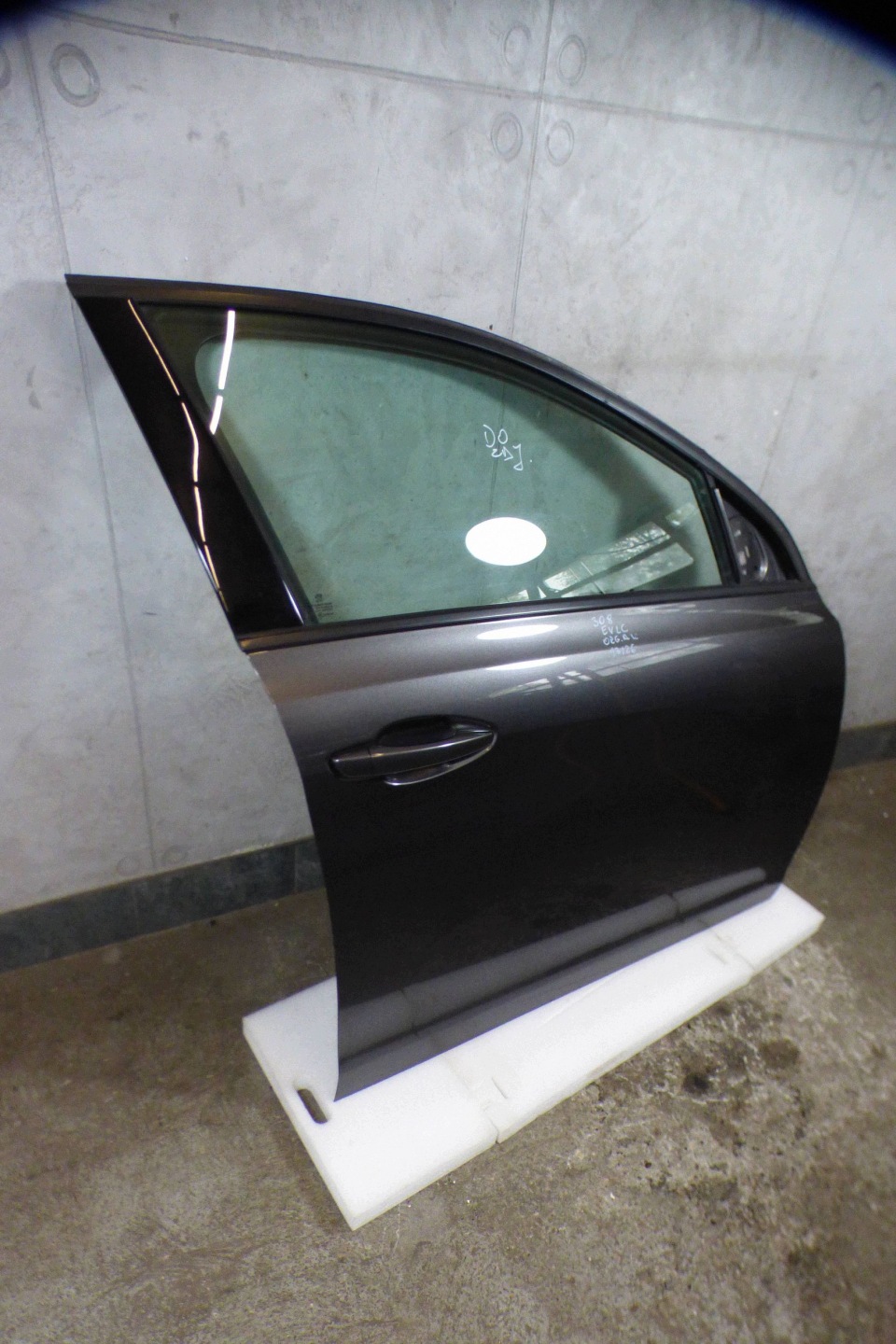 door right front original paint EVLC Peugeot 308 II T9