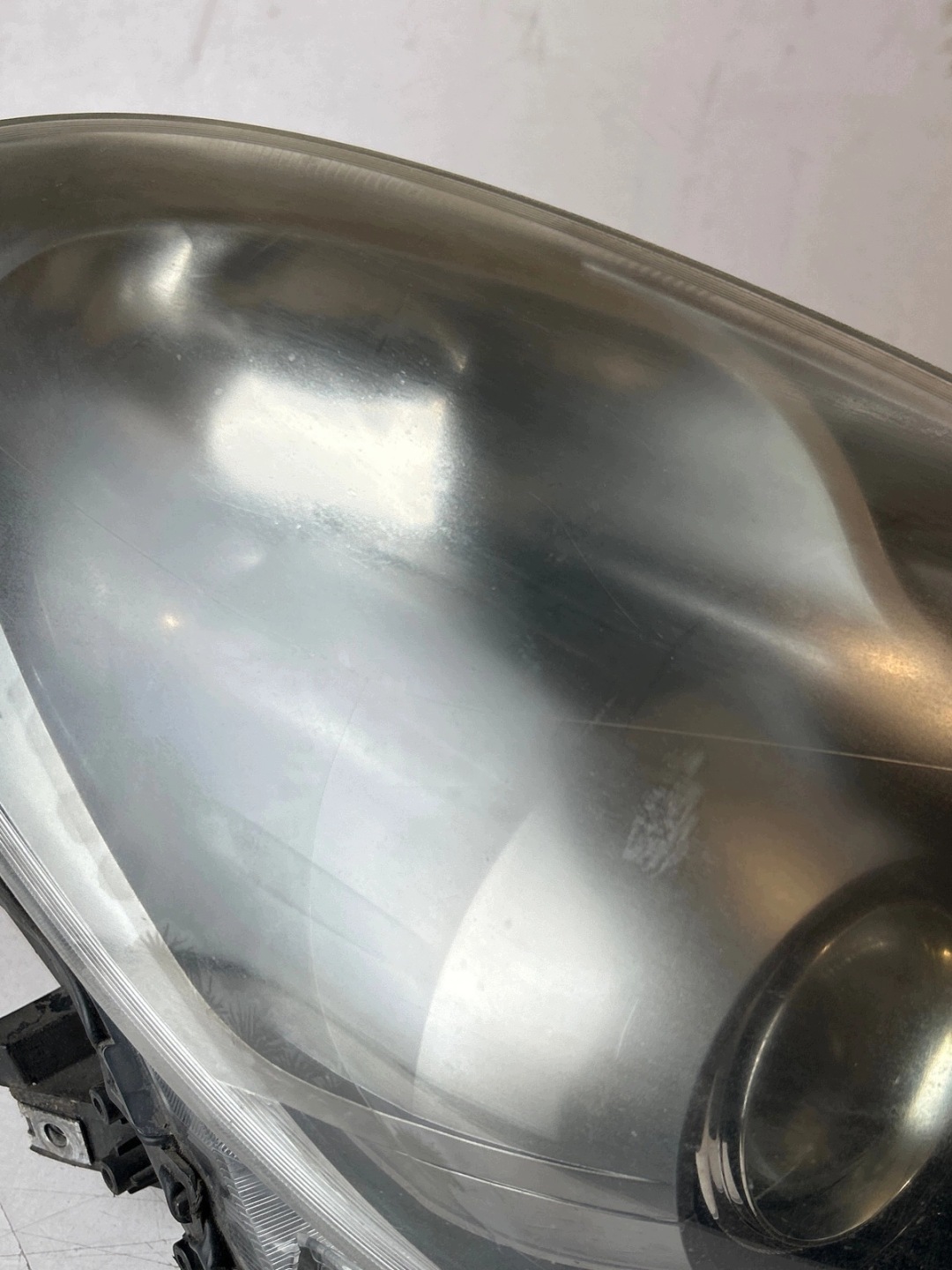 light front front right Alfa Romeo Giulietta Xenon UK