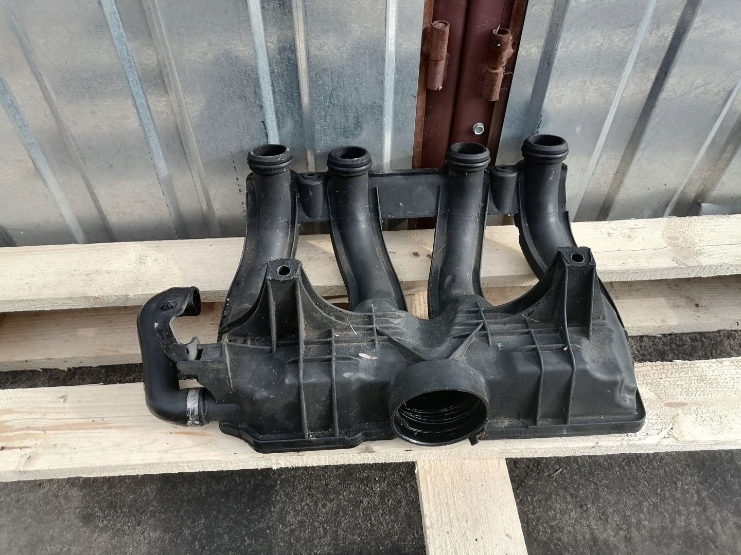 intake manifold BERLINGO and 02-12 1,9 D 9642405280