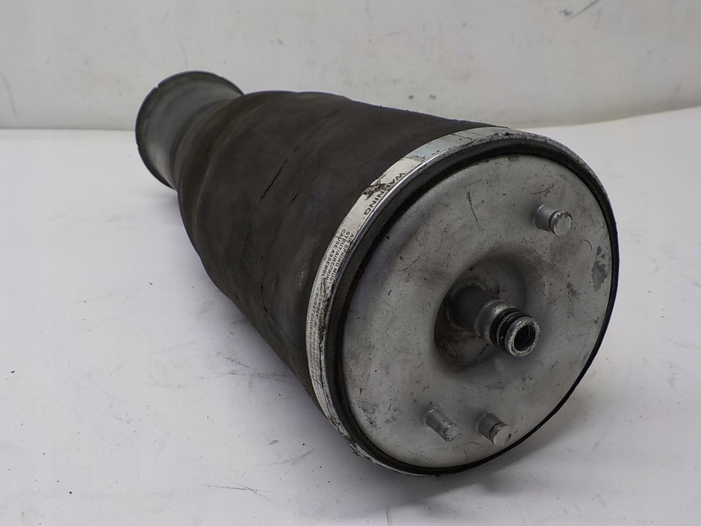BMW 5 E39 MIECH silent block right 1094614