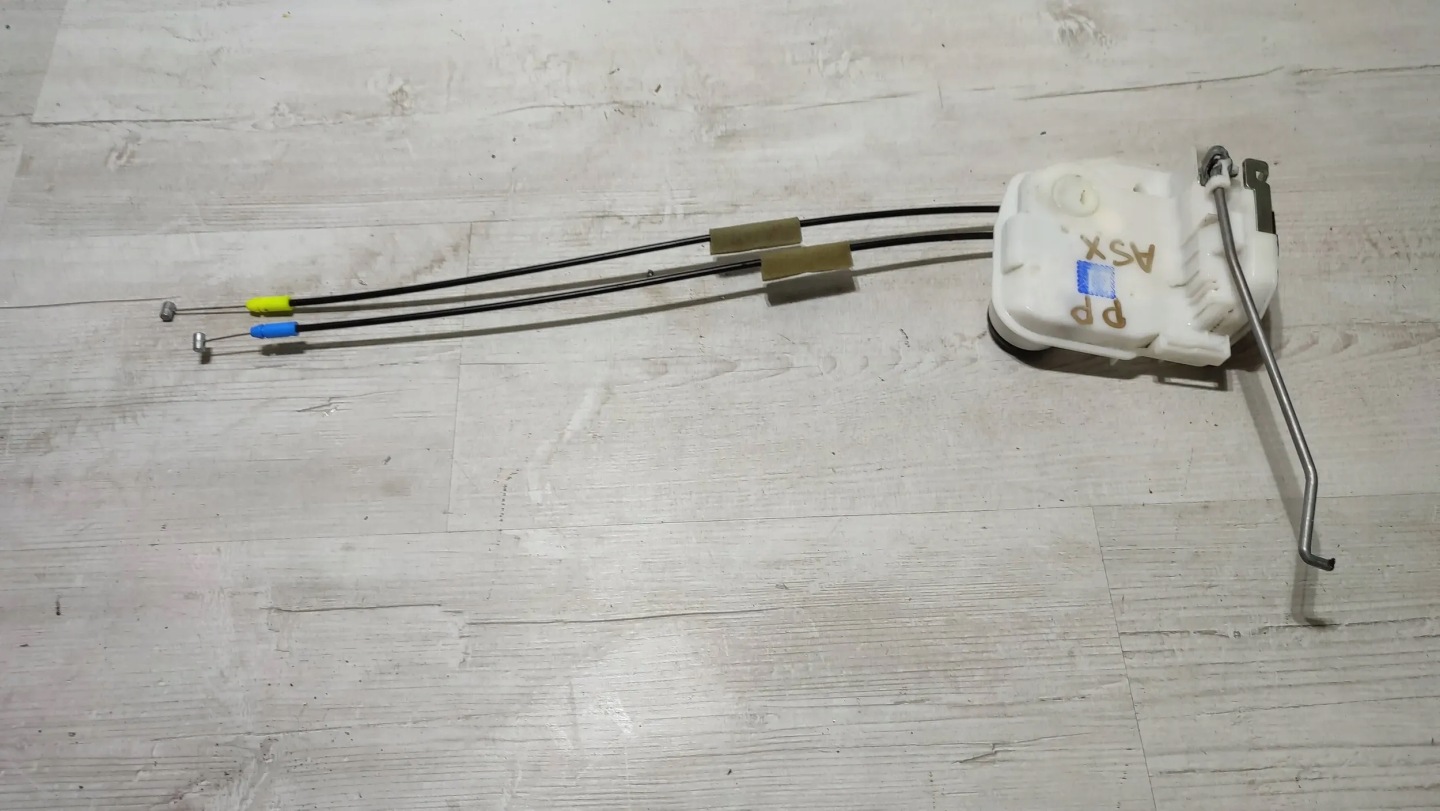 Mitsubishi ASX 18r. 1.6DiD front side right lock door