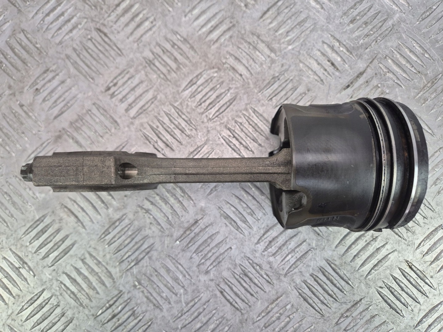 piston with connecting rod BMW X1 E84 20d 0840BB N47D20A