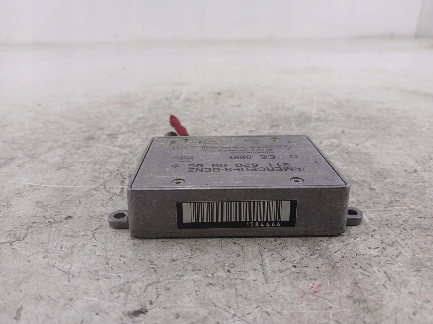 MERCEDES W211 amplifier ANTENY A2118200885