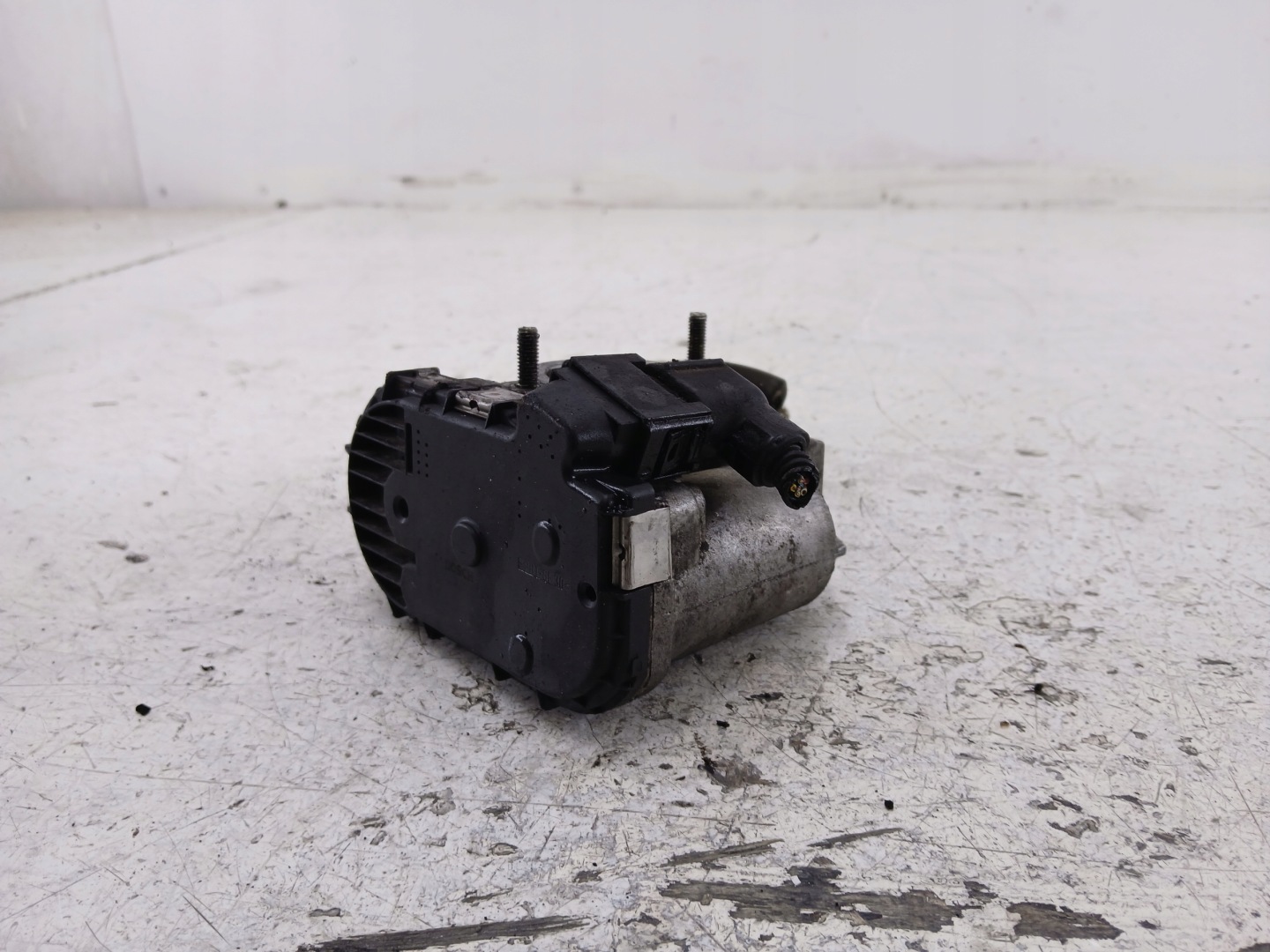 OPEL CORSA C 1.2 throttle flap 9157512