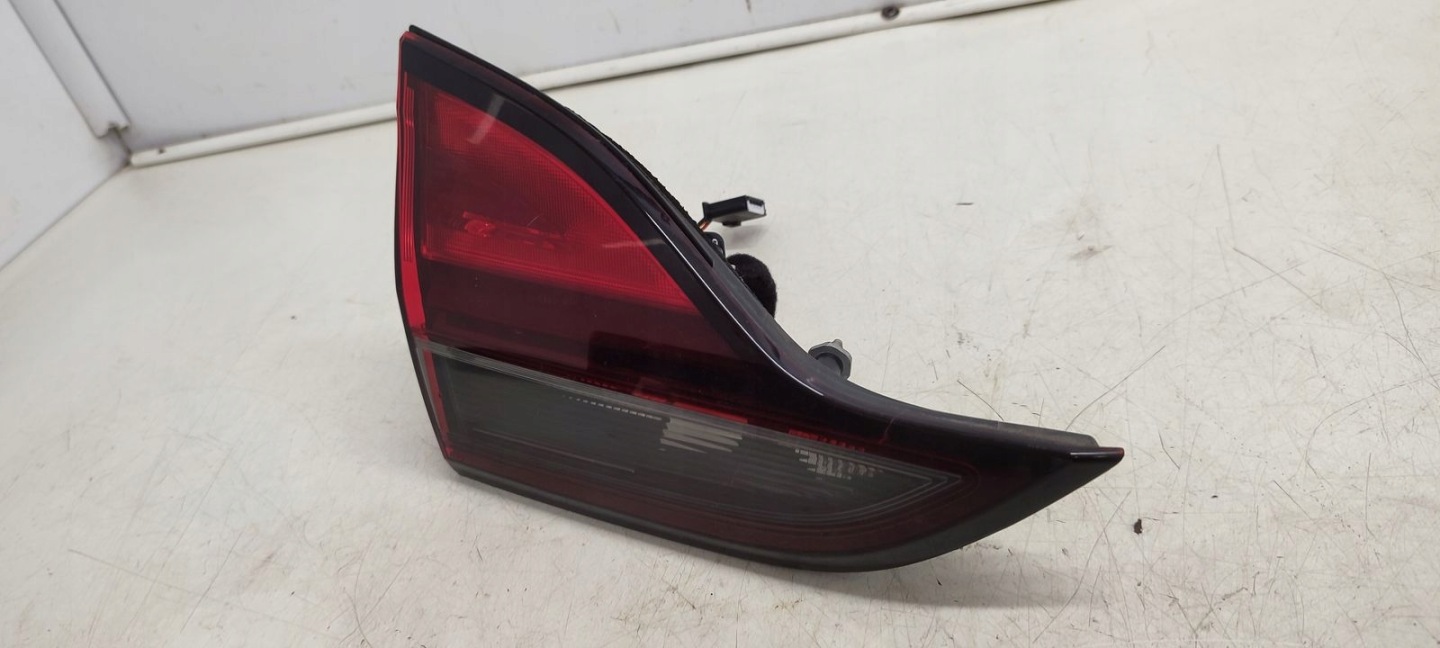 light rear part rear left to the bonnet Opel Zafira C 1,4