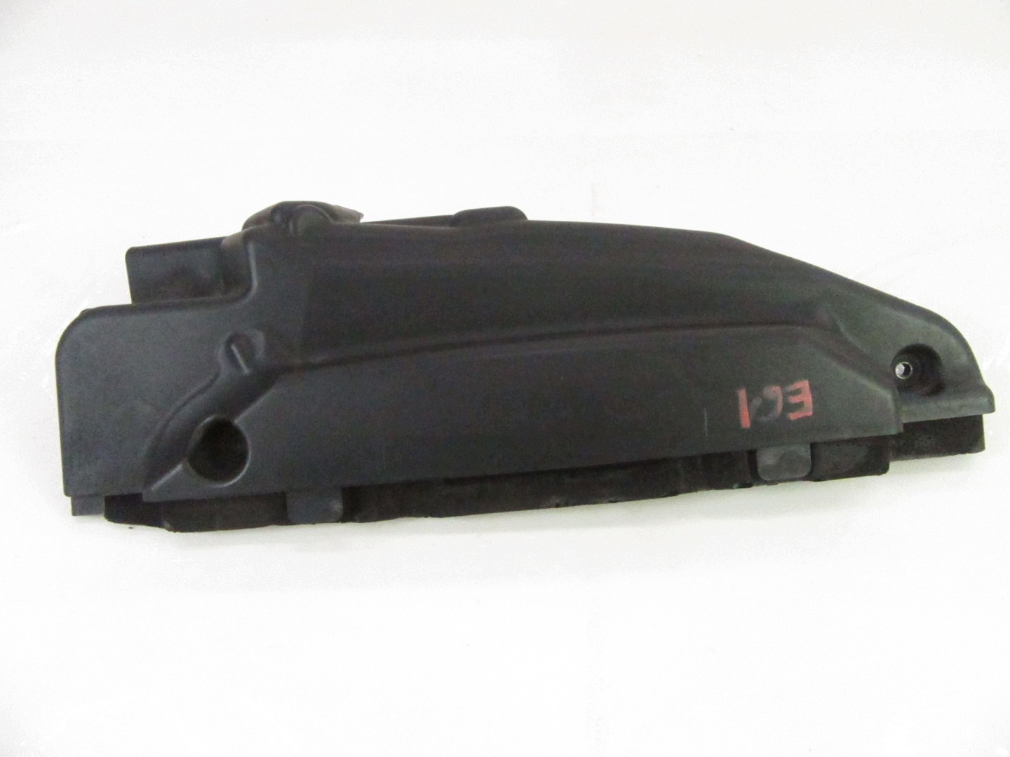 cover upper of the engine BMW e60 e61 e83 X3 2.5 3.0 3.5 M57N2 DIESEL