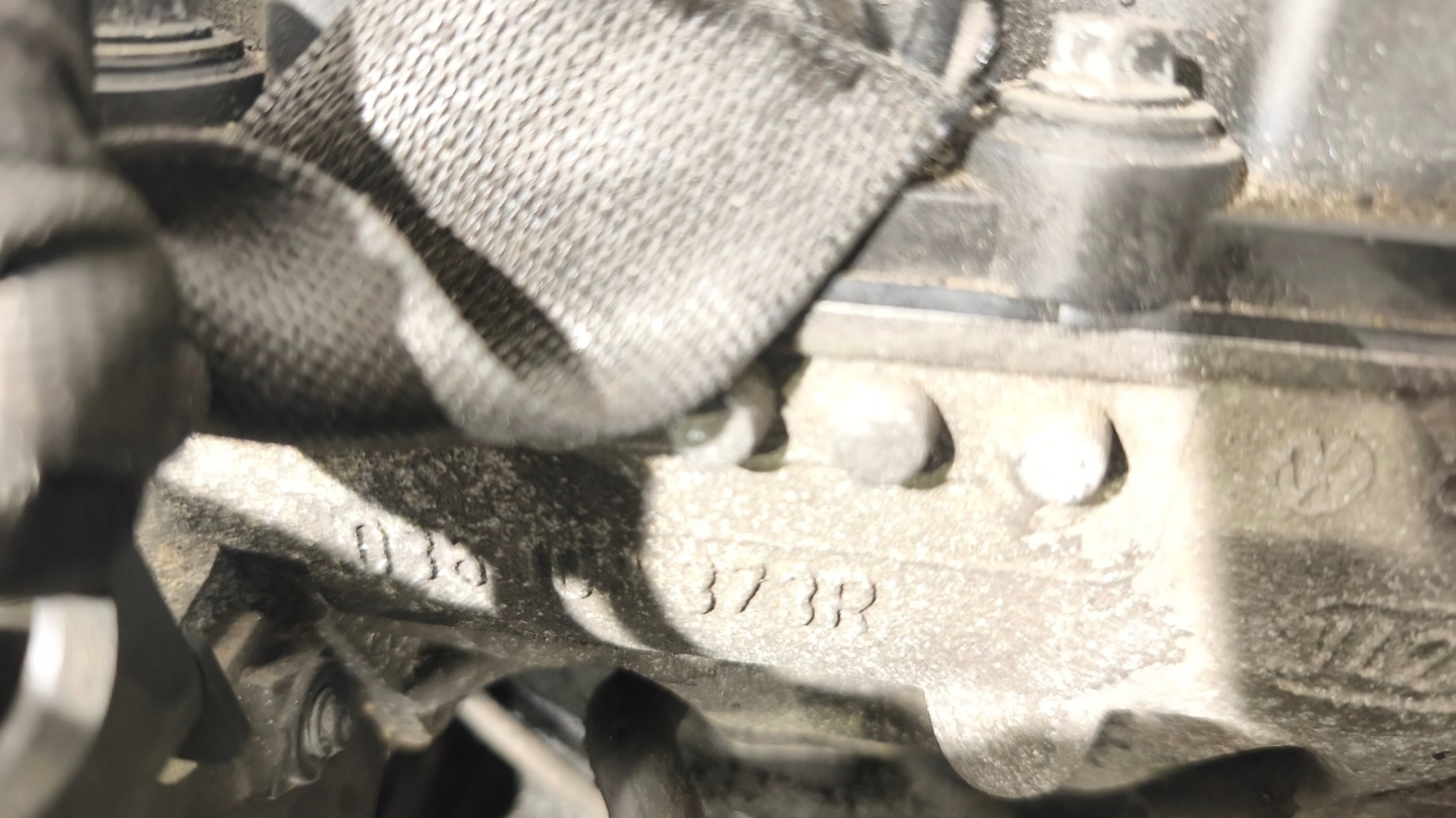 engine unprotected pillar VW PASSAT B5 1.9TDI 2003r -AVF