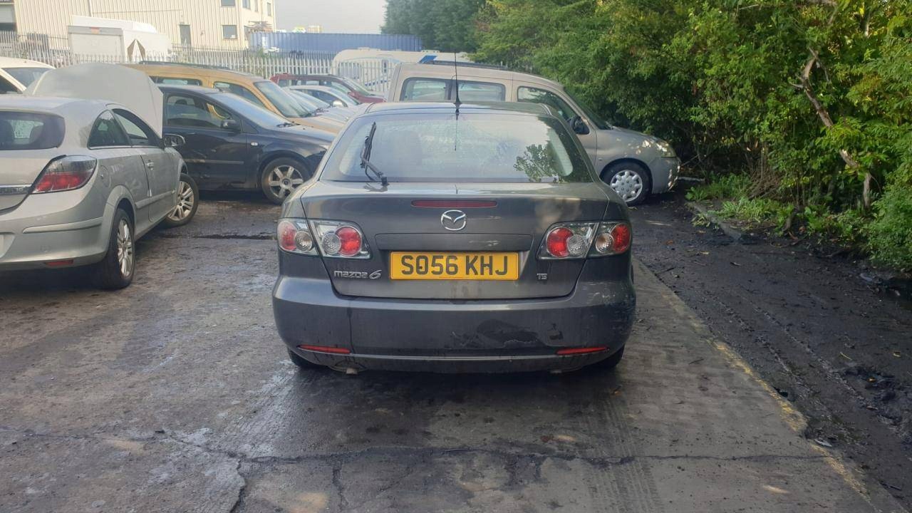 moulding bonnet Mazda 6 facelift GG 2007 GJ6L50811