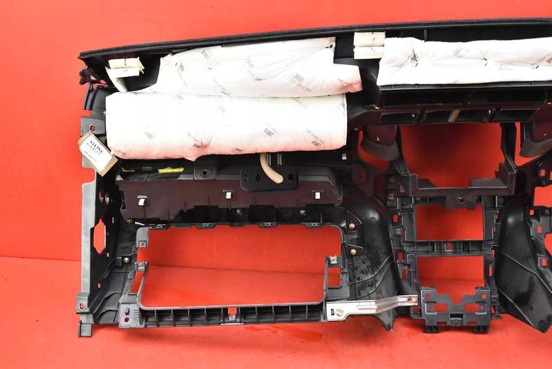 dashboard instrument panel console cockpit airbag EU SSANGYONG TIVOLI 16-21