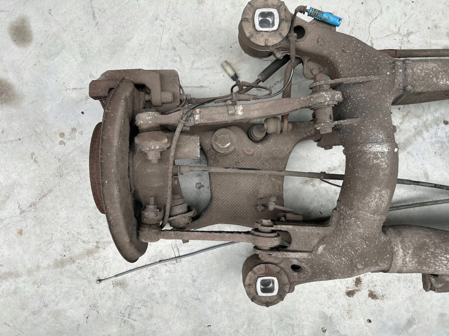 complete axle beam subframe rear part Komplet BMW 5 E60 E61 2005 525d 6770828