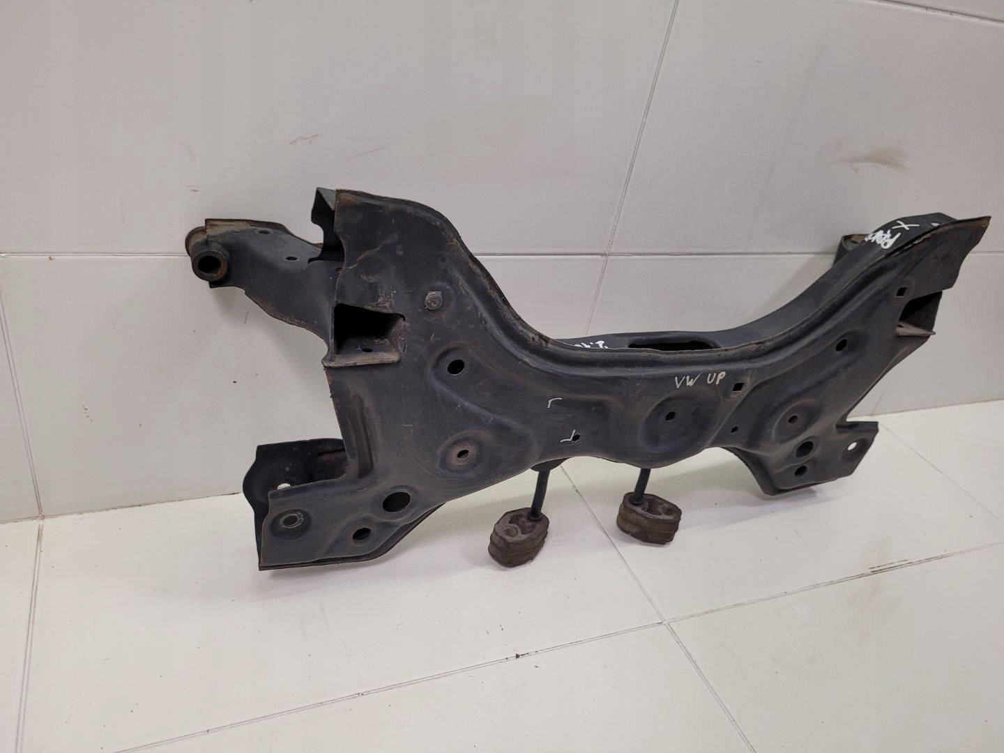 axle beam suspension beam front Volkswagen Up facelift 2016 1S0199315