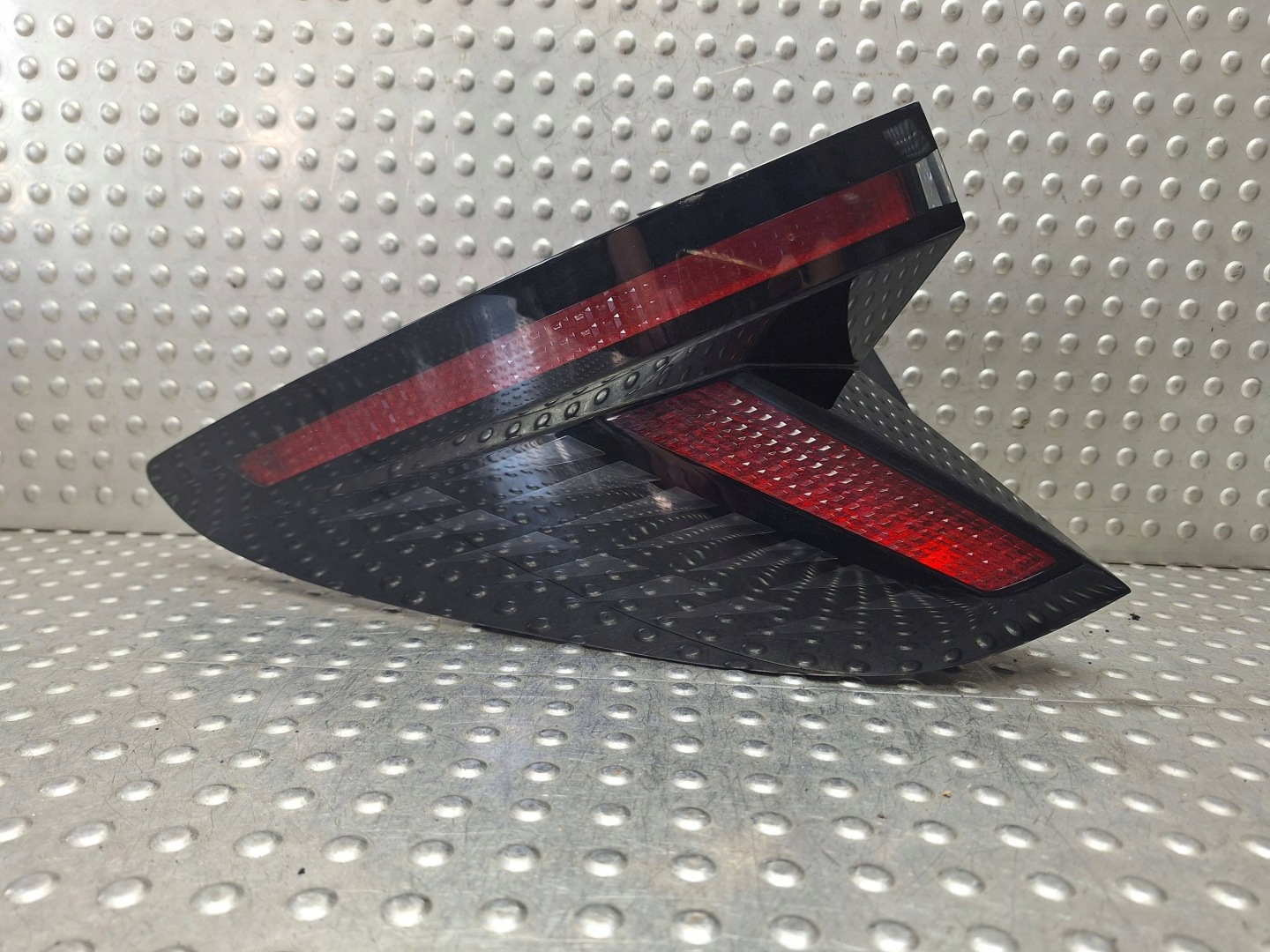 light rear part rear left HYUNDAI TUCSON IV 21- 92401N7100 LED