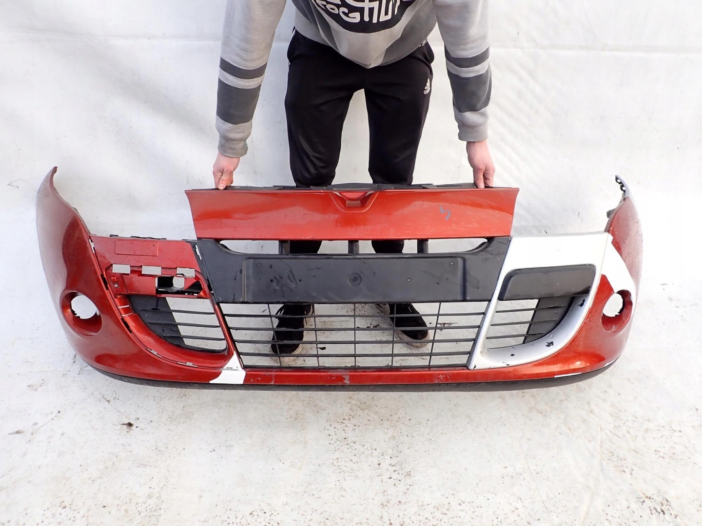 RENAULT MEGANE III 3 CC COUPE 10-12 bumper front