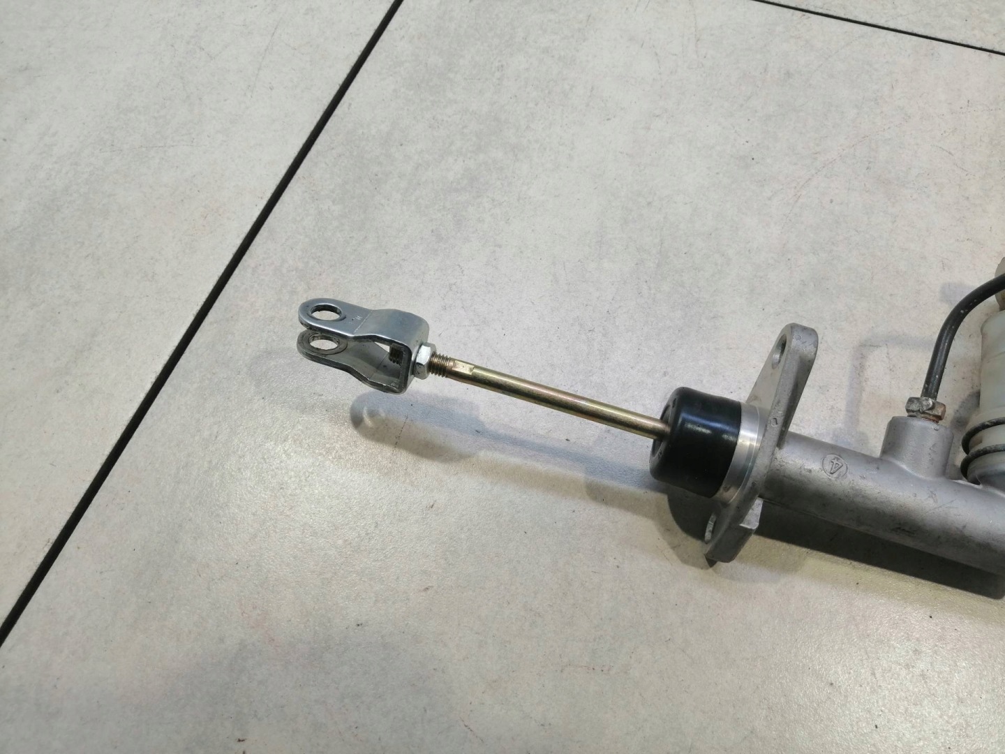 pumpa WYSPRZEGLIKA vedenie ACCENT II 1.5