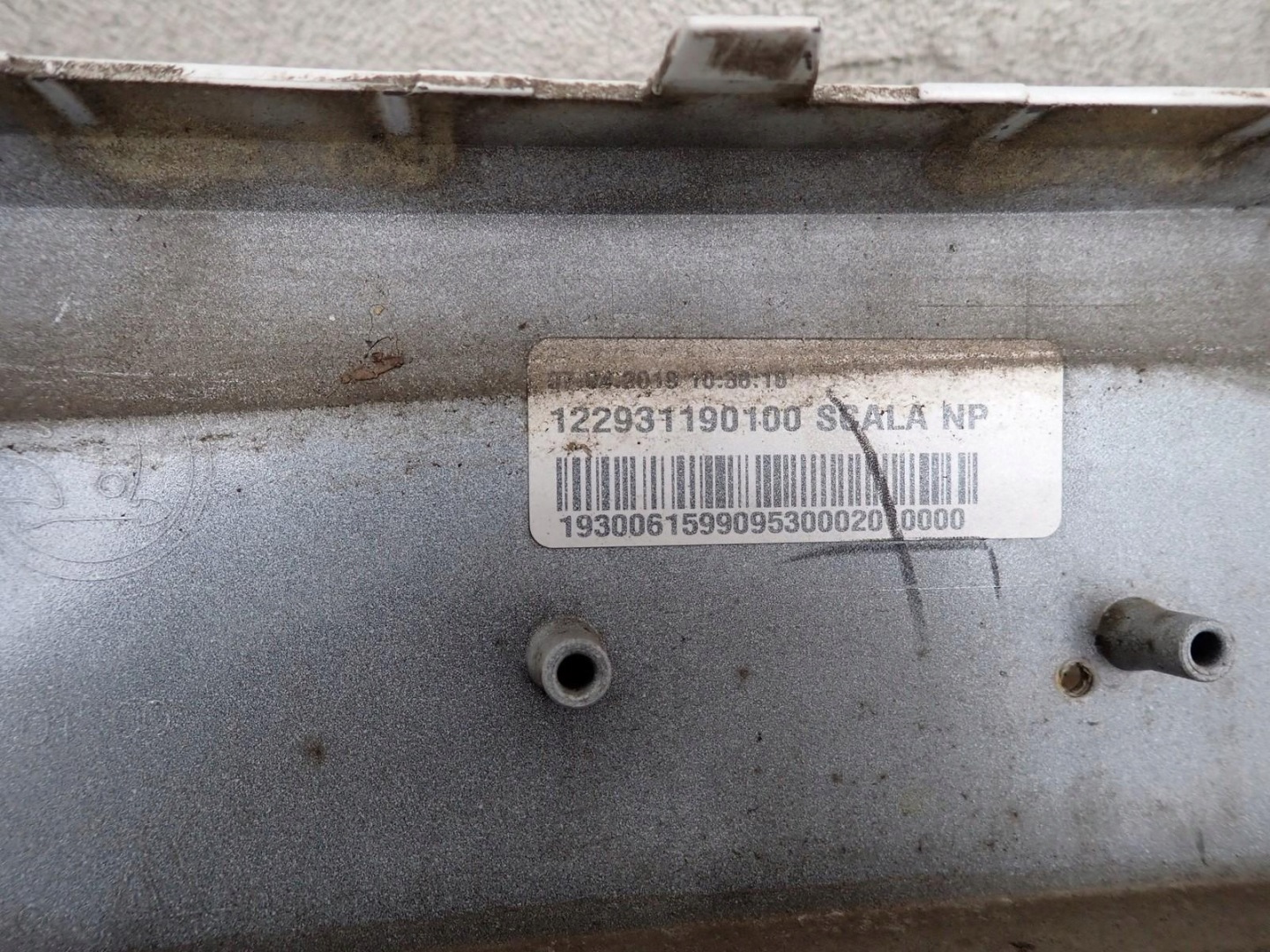 bumper front front SKODA SCALA 567 NW1 2019-2024R 657807221