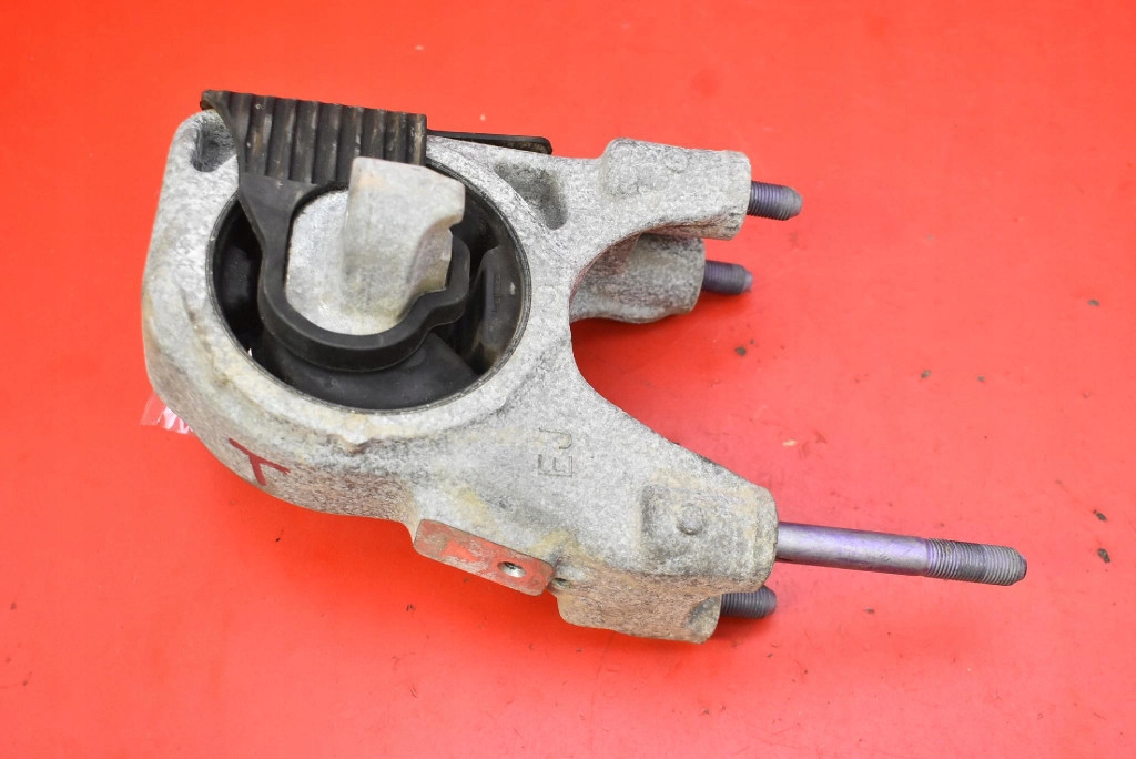 holder engine mount rear TOYOTA BZ4X 204 KM 22