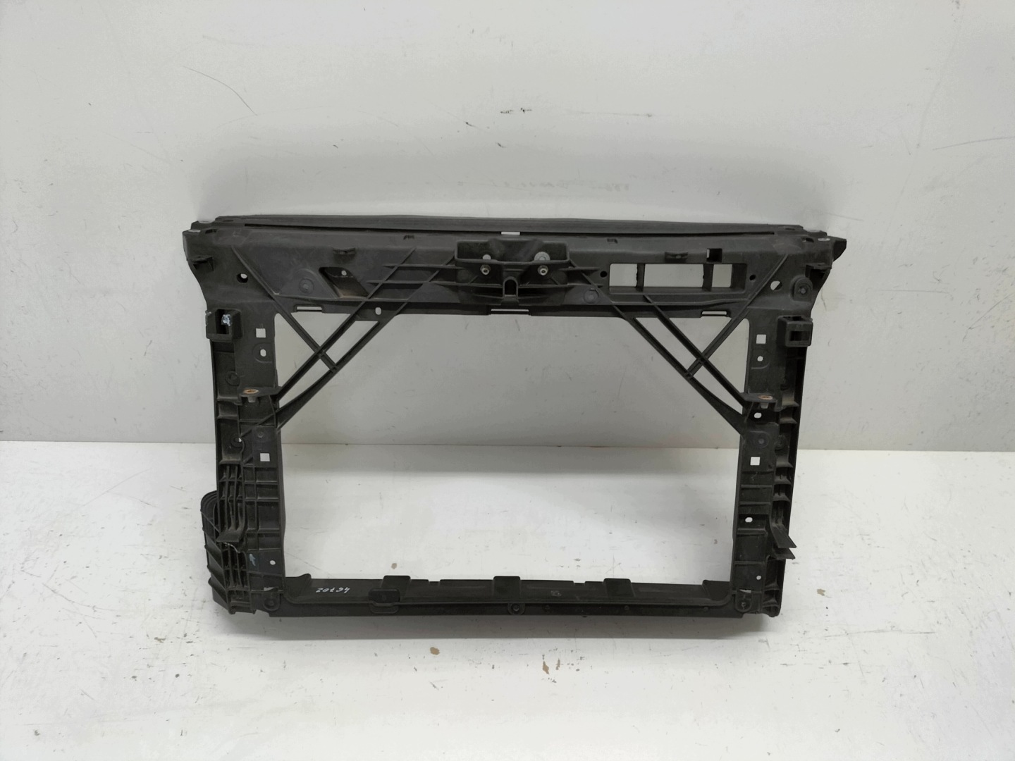 support panel for radiators pillar iron SKODA RAPID 12