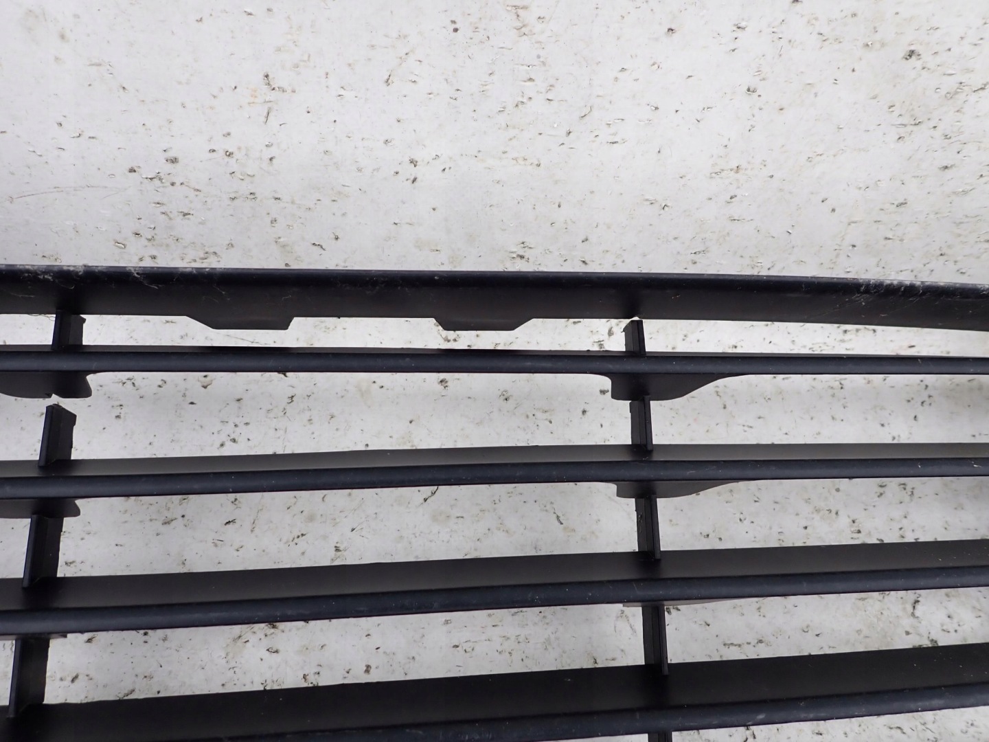 PORSCHE CAYENNE 7L TURBO 02- grid of a bumper front