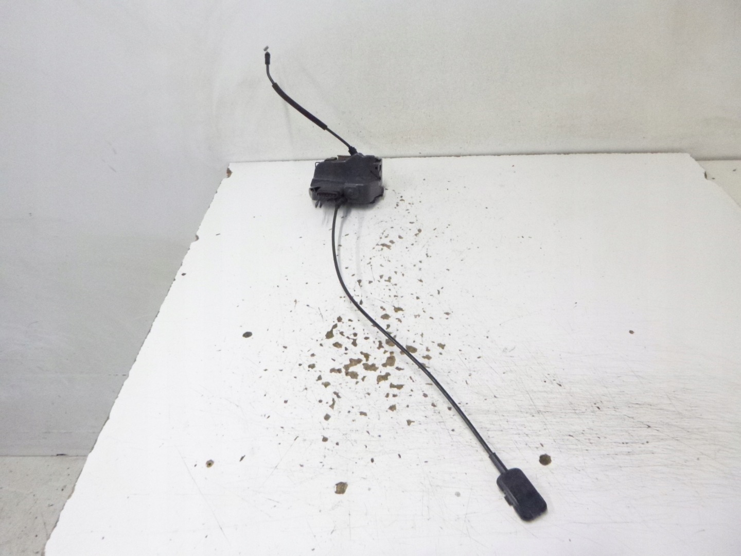 lock rear part left Renault Scenic II 2005r.