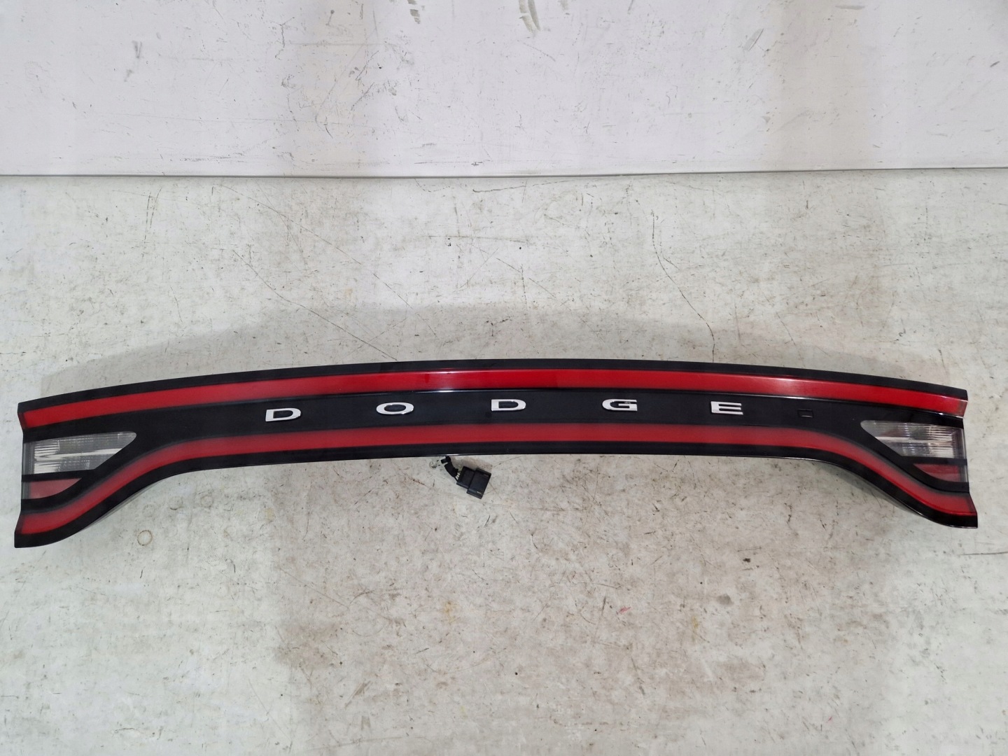 DODGE CHARGER 2015- feu couverture arrière arrière 68213147AE
