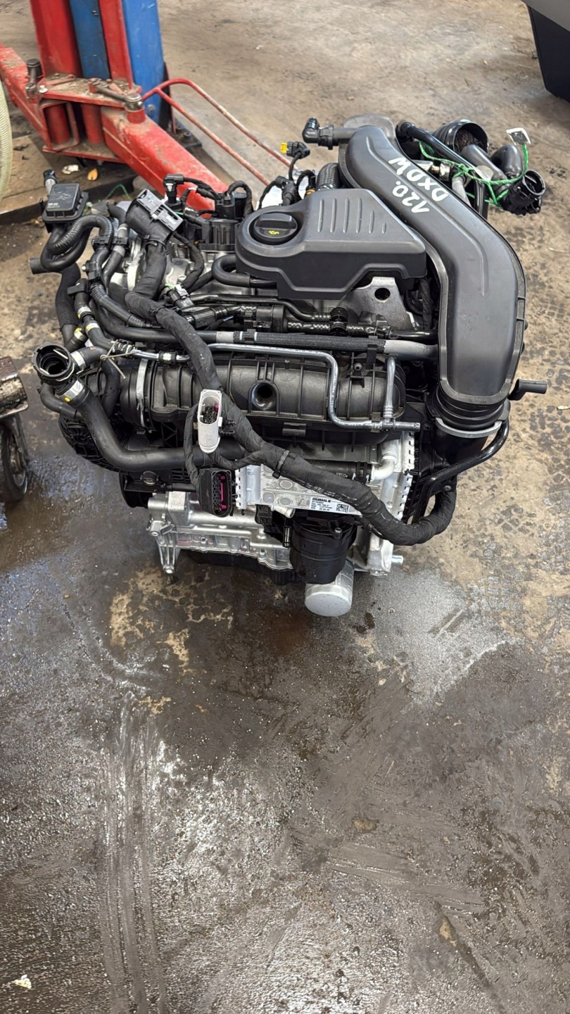 engine complete AUDI VW 1,5 TSI DXDW 2TYS KM