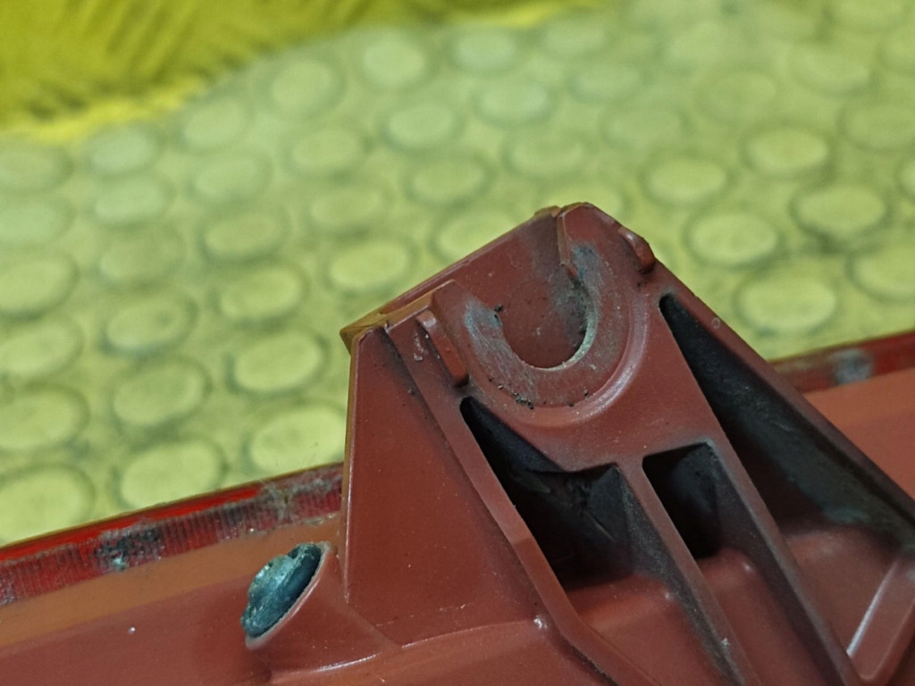 MAZDA 5 Licht links heck C23551160