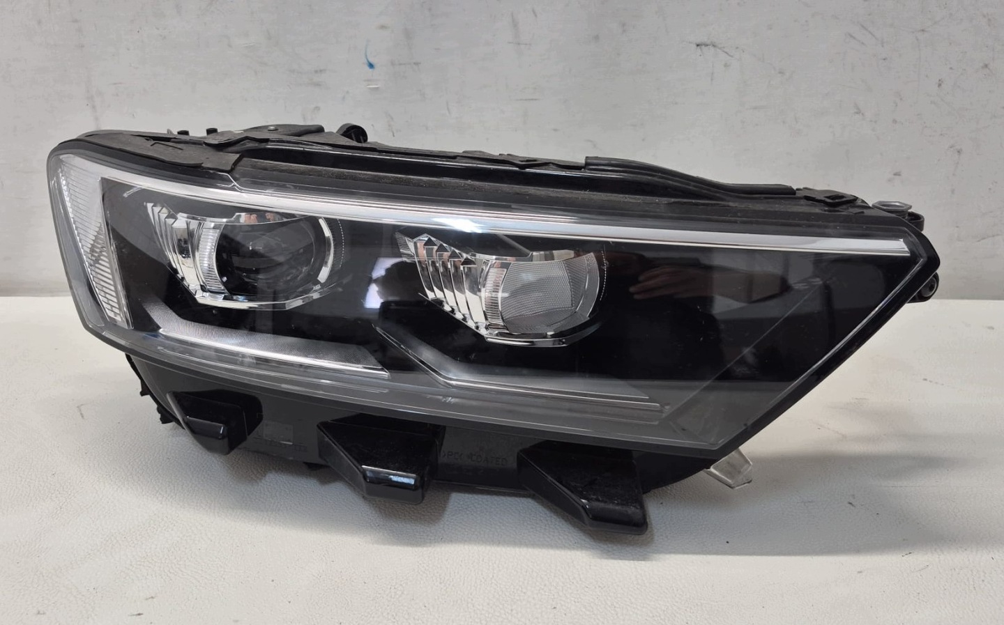 VW T-ROC 2GA 17- light right front front FULL LED 2GA941774
