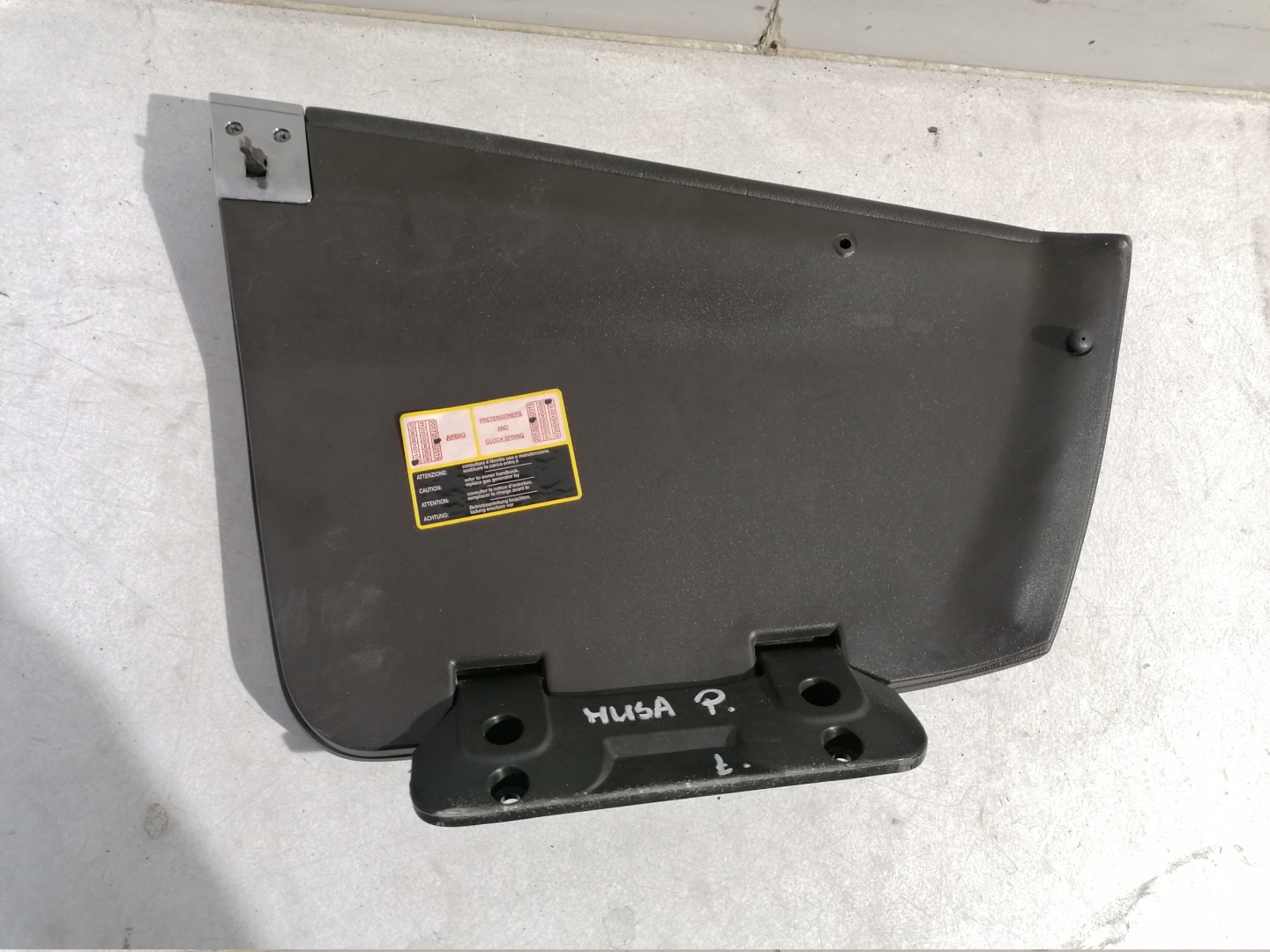 Lancia Musa spoiler door passenger compartments right