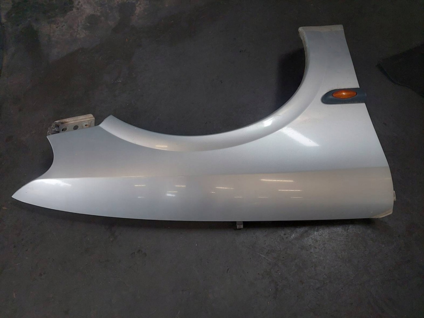 complete front bonnet bumper light OPEL VECTRA B L147
