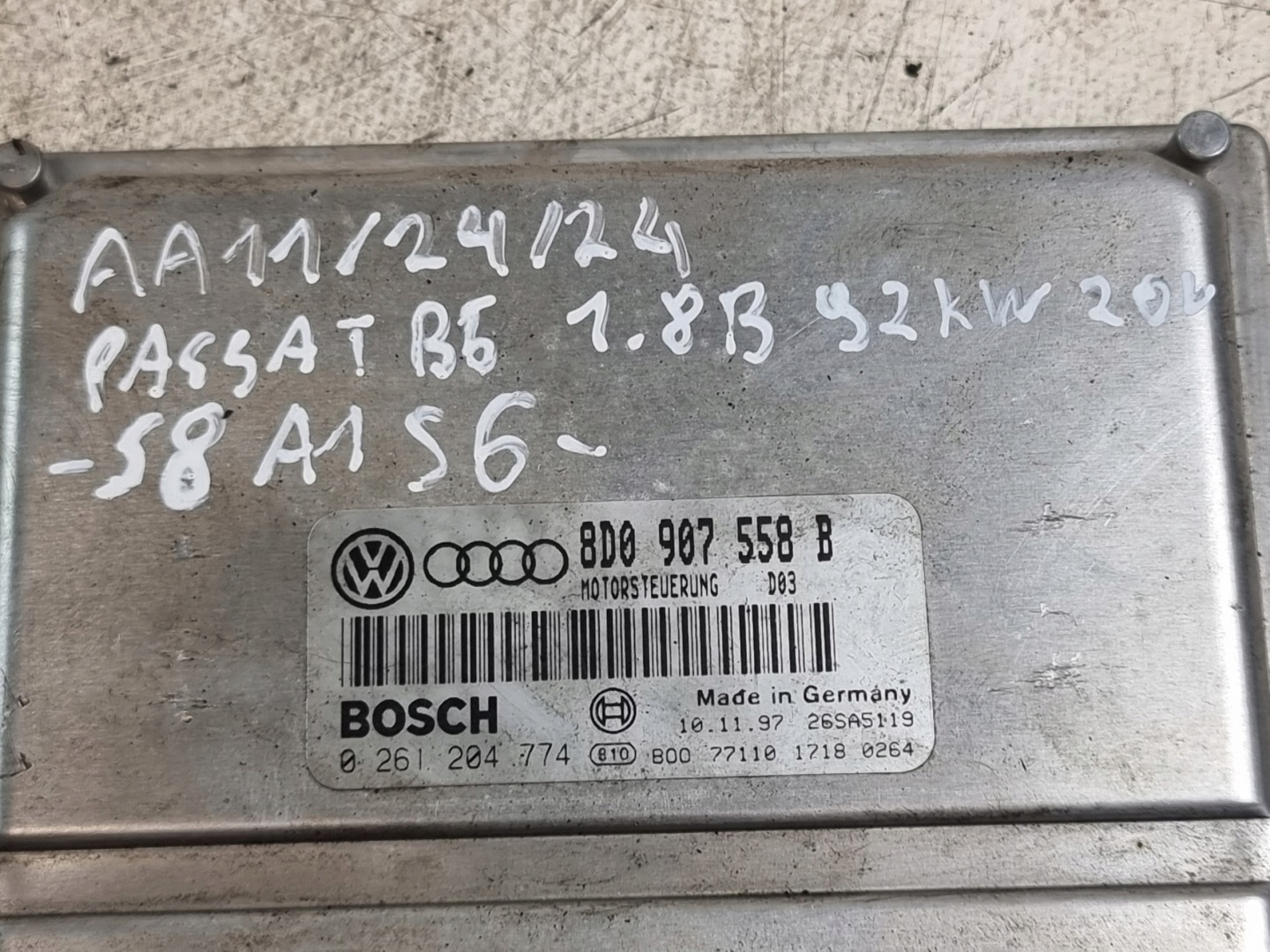 control unit computer of the engine OE 8D0907558B VW PASSAT B5 1.8 20V 98r