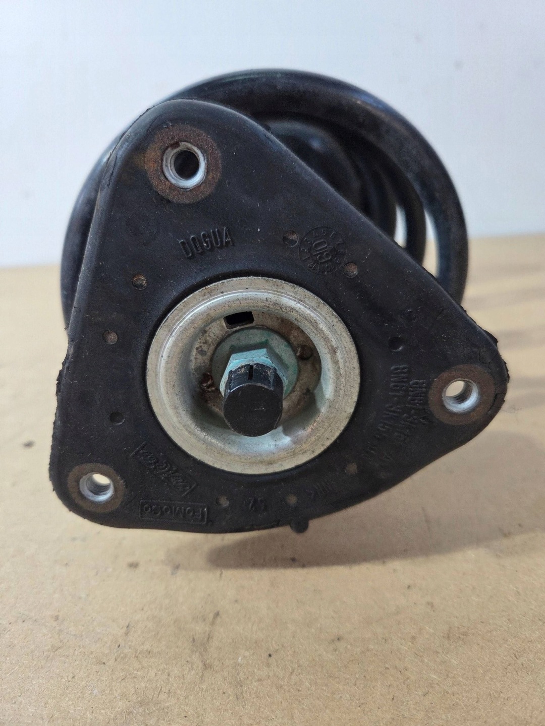 Mazda 3 BL shock absorber front right 2009-2013 (F862)