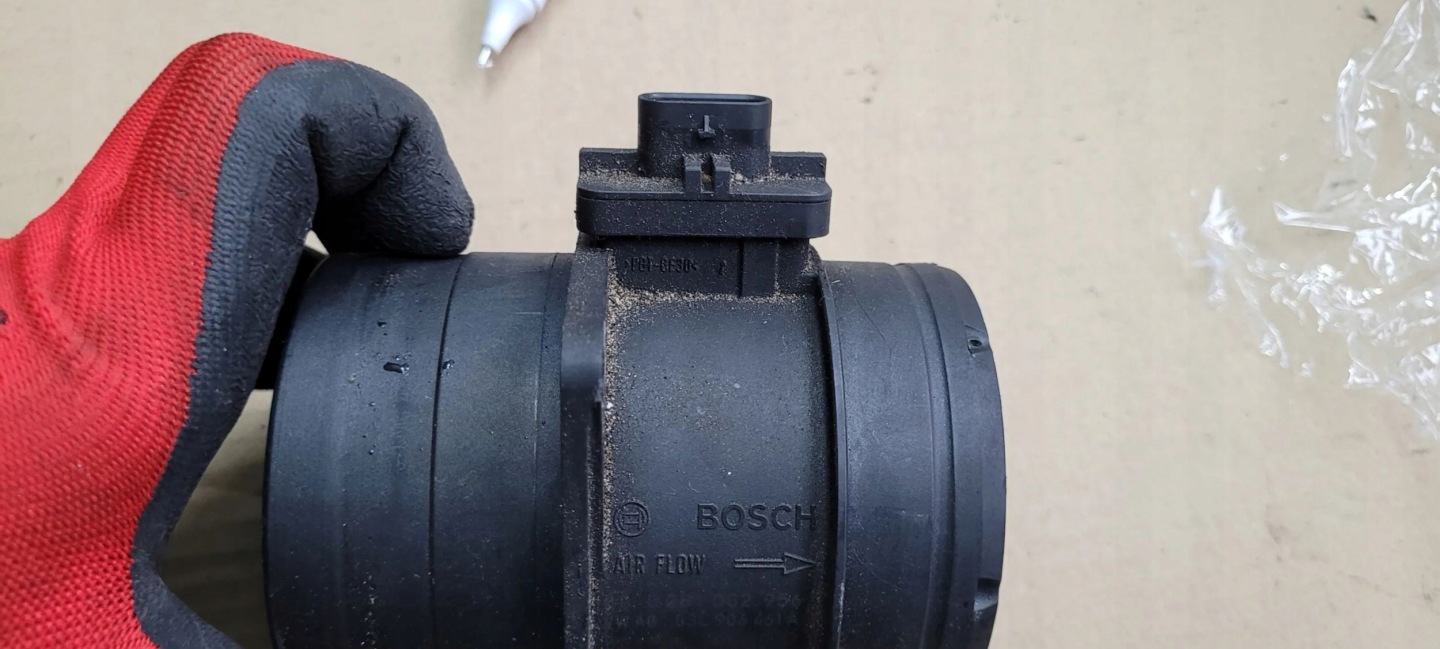 A5 8W flow meter 2.0 TDI 03L906461A A4 B9 Q5