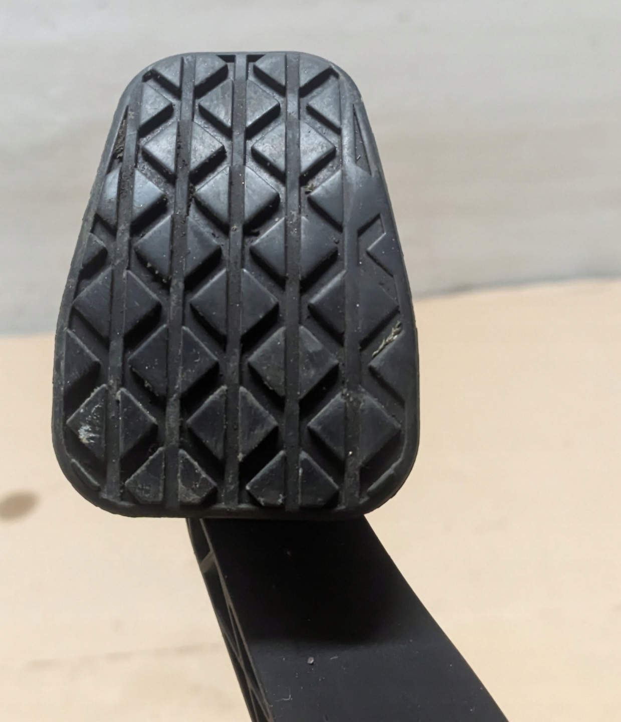 FORD B-MAX 12R 1.0 EB Kupplungspedal AY11-7B633-GC