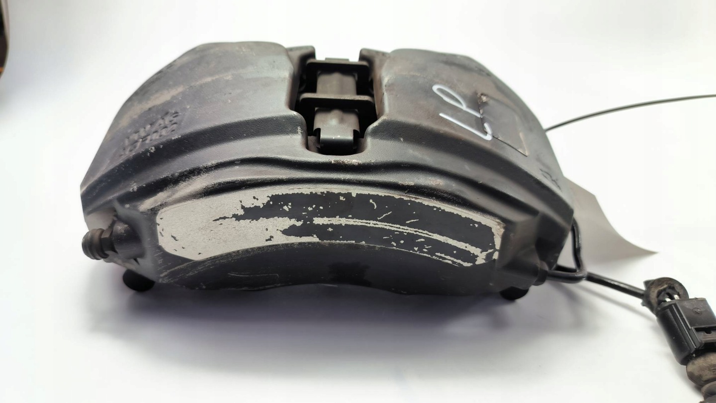 de l’étriers freins frein avant gauche AUDI A4 B9