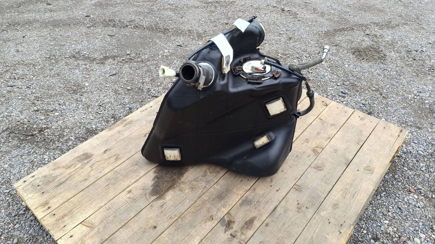 tank tank feed pump left Chevrolet Corvette C5 5.7 1997 - 2004