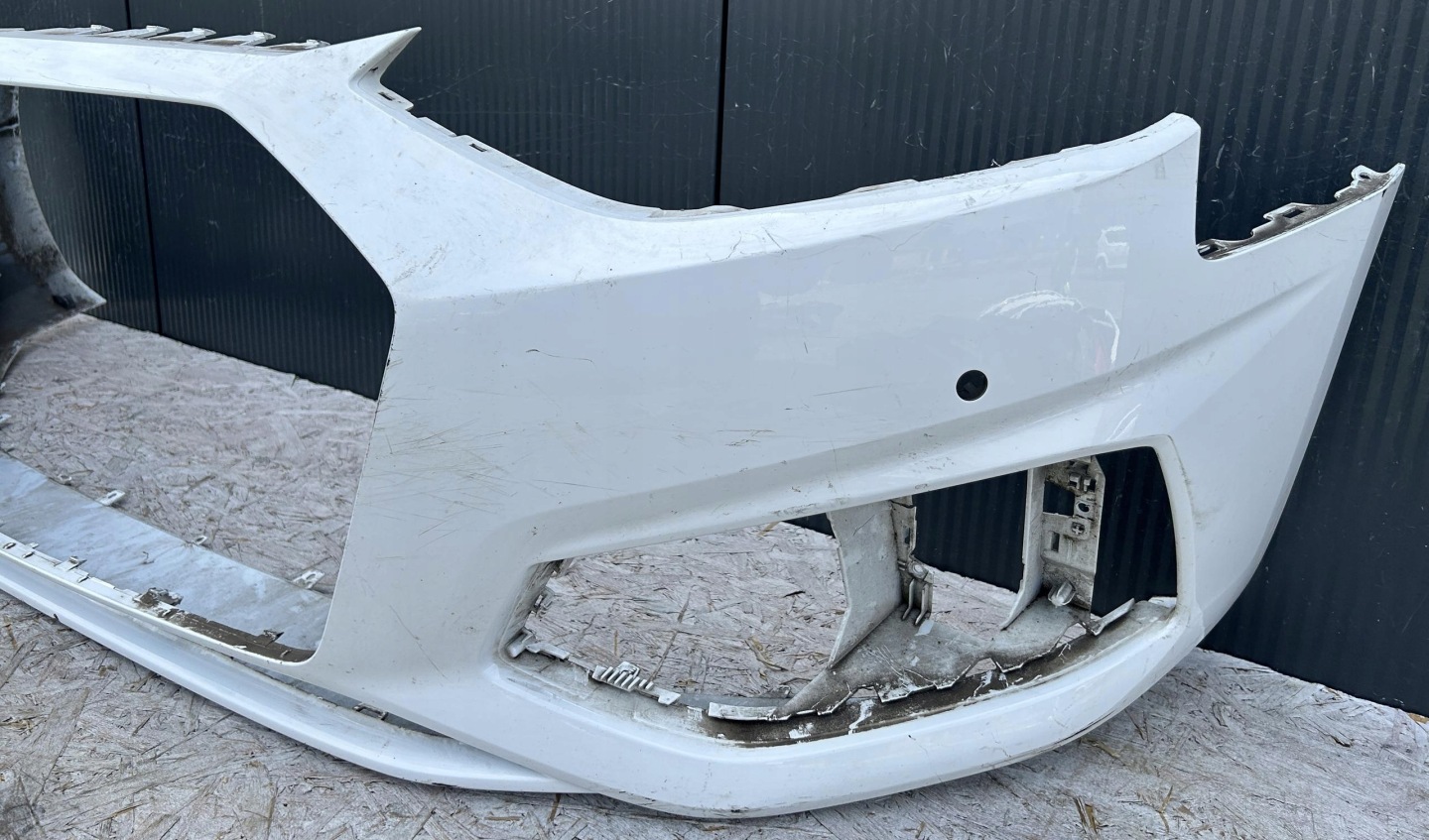 bumper front front AUDI A4 B9 LIFT 19- PDC