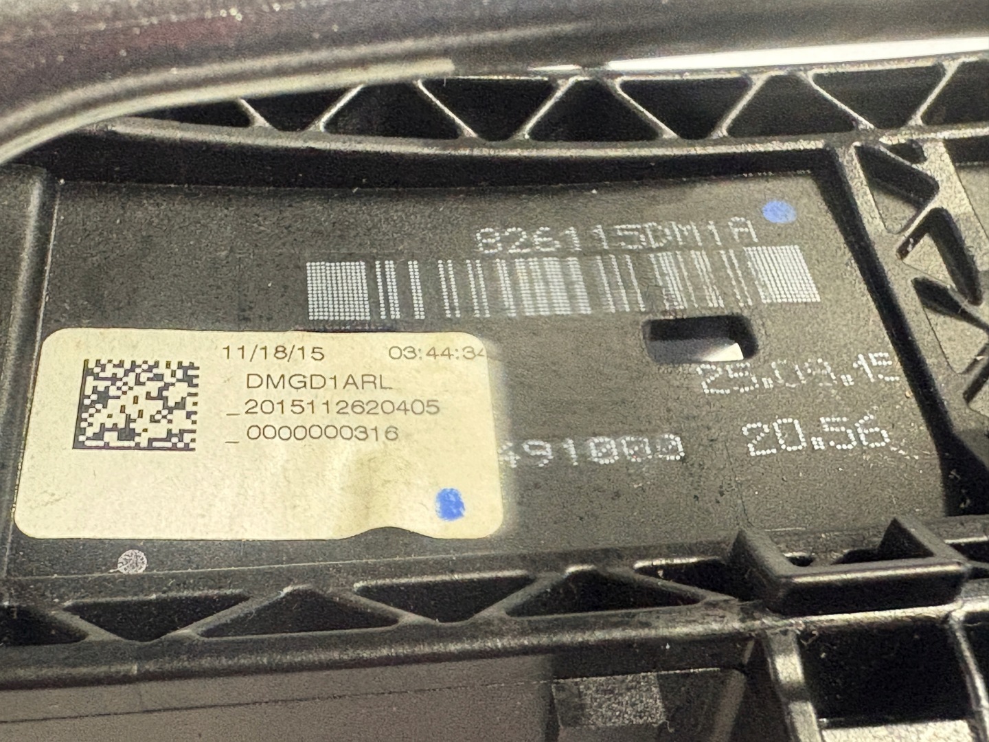 INFINITI Q30 handle door left rear part KAD G