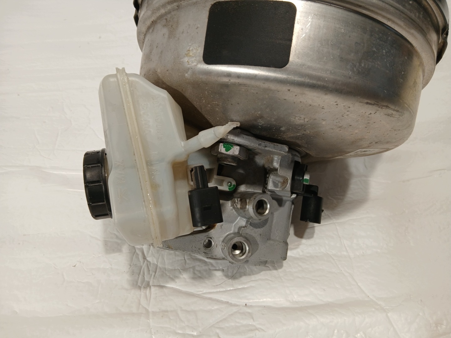AUDI A4 B9 LIFT servo Servofreno 8W0612103K